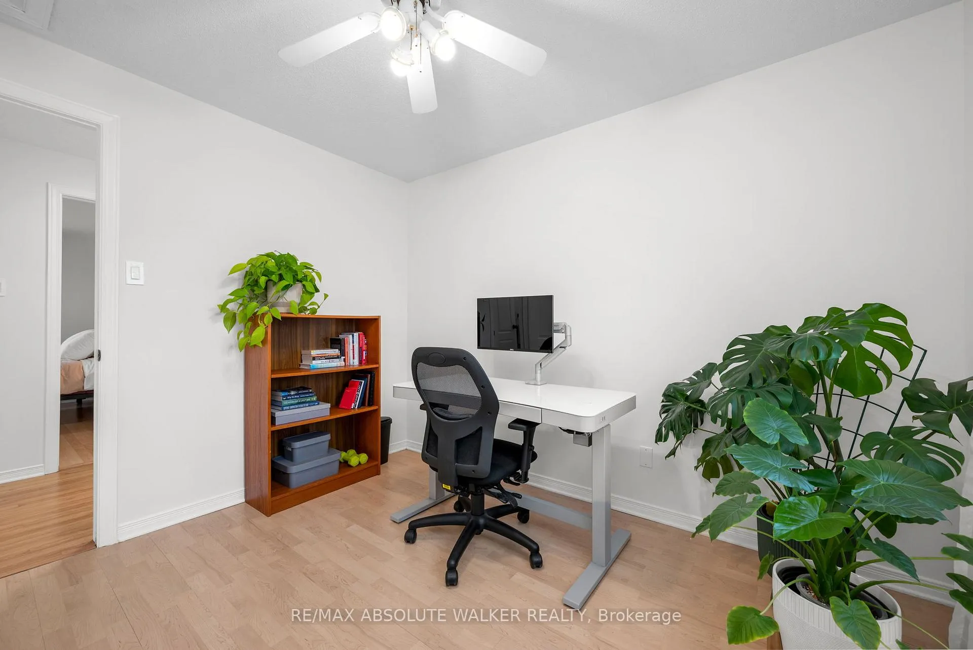 Photo 26 of 726 Thicket Way, Ottawa, Fallingbrook/Gardenway South — HOMEH