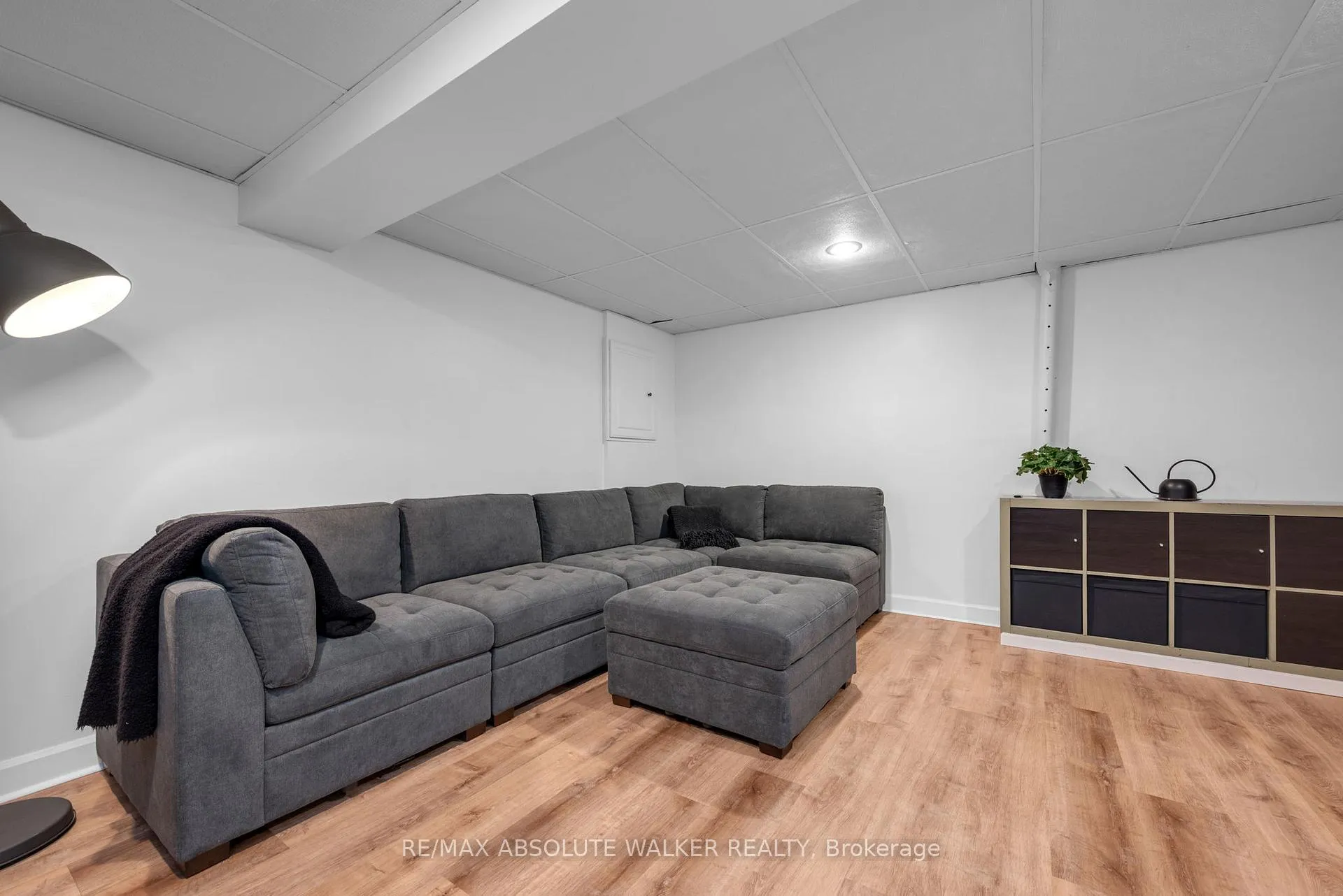 Photo 30 of 726 Thicket Way, Ottawa, Fallingbrook/Gardenway South — HOMEH