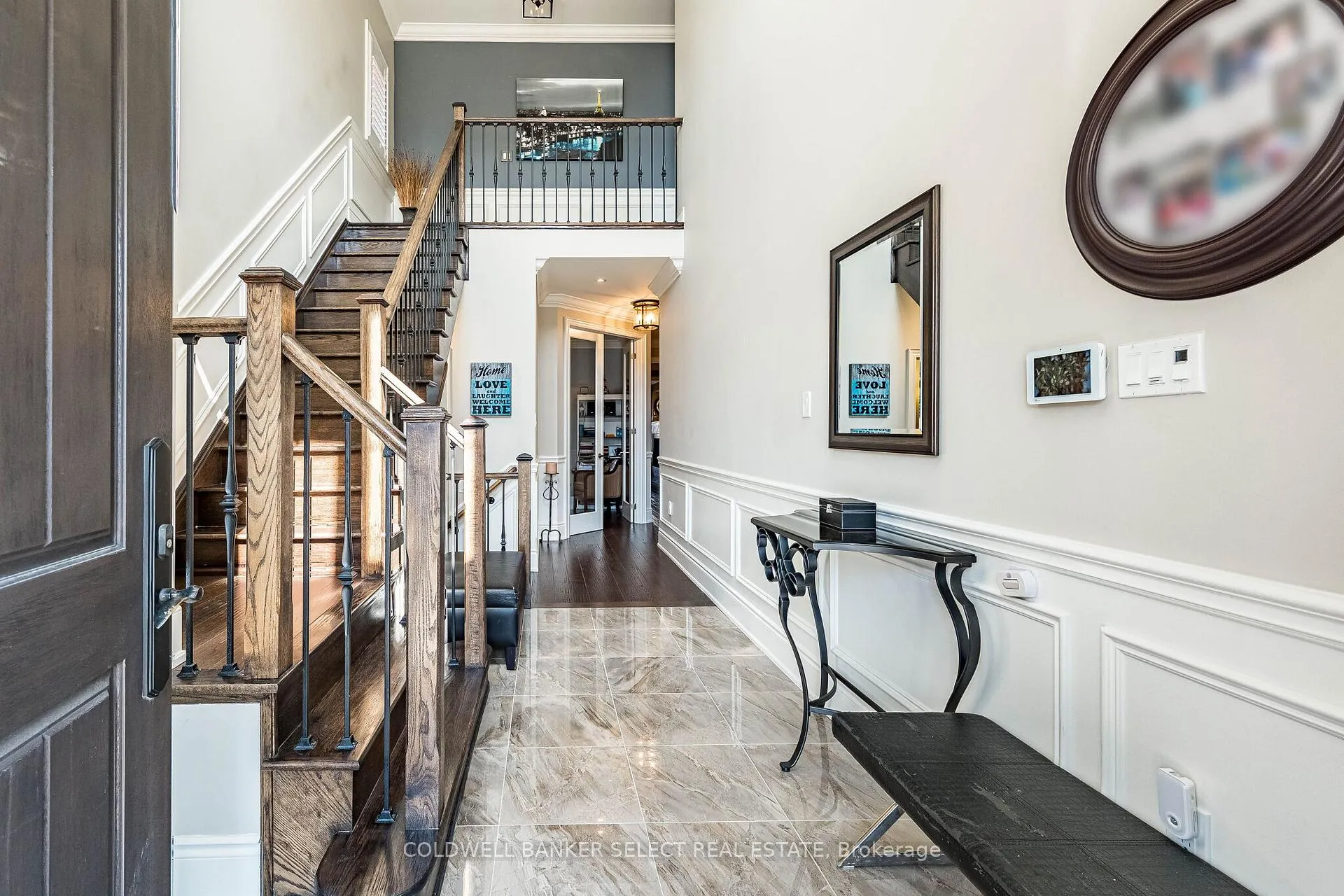 Photo 4 of 161 Cranbrook Crescent, Vaughan, Kleinburg — HOMEH