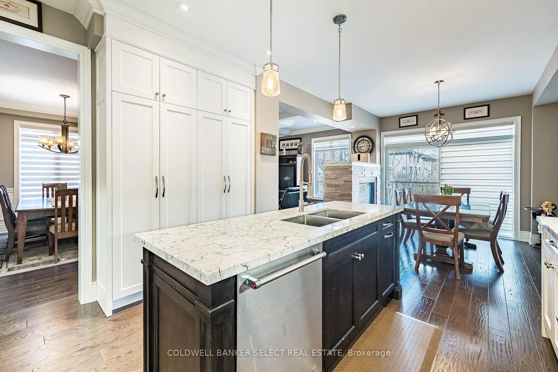 Photo 16 of 161 Cranbrook Crescent, Vaughan, Kleinburg — HOMEH