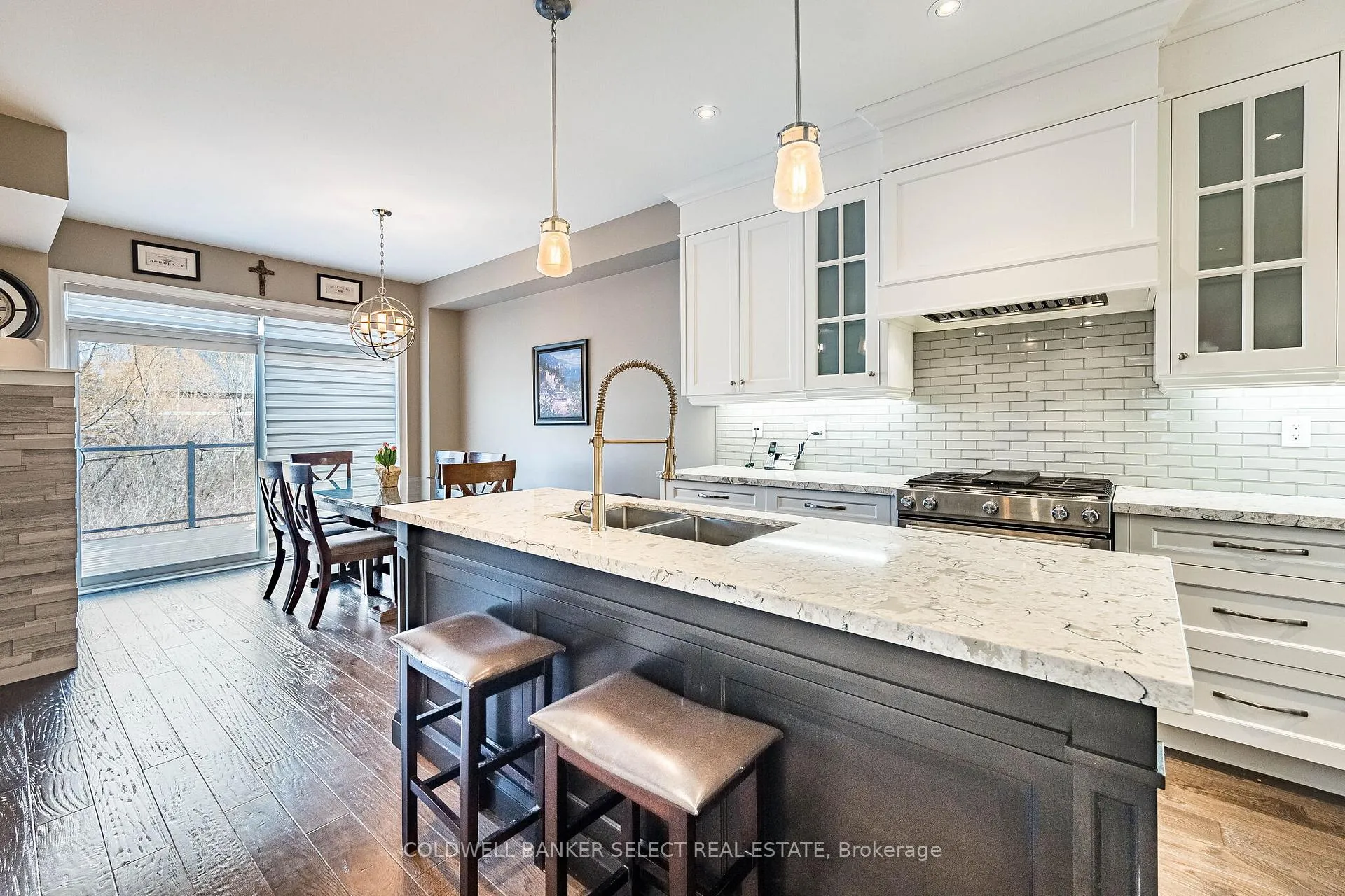 Photo 21 of 161 Cranbrook Crescent, Vaughan, Kleinburg — HOMEH