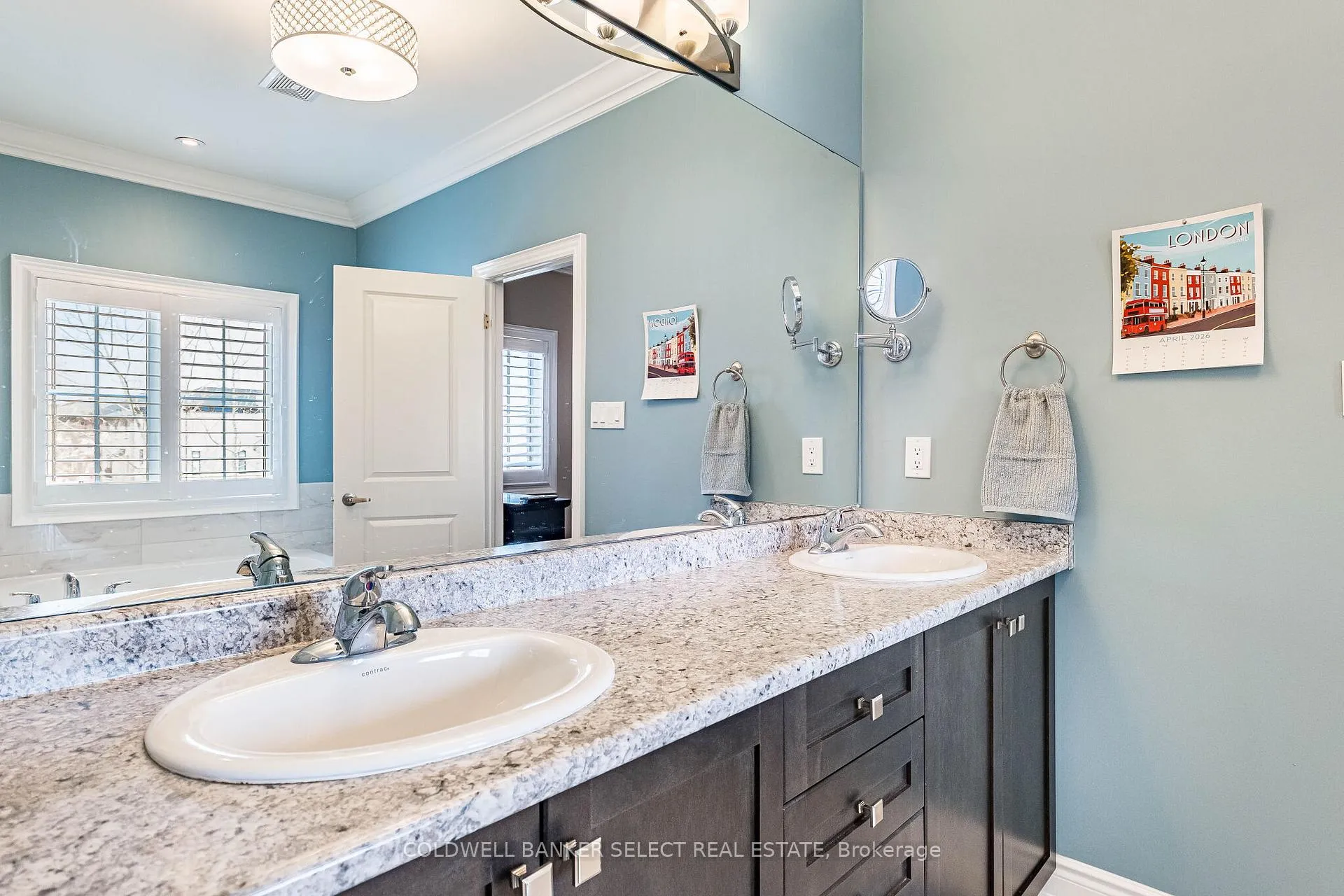 Photo 26 of 161 Cranbrook Crescent, Vaughan, Kleinburg — HOMEH