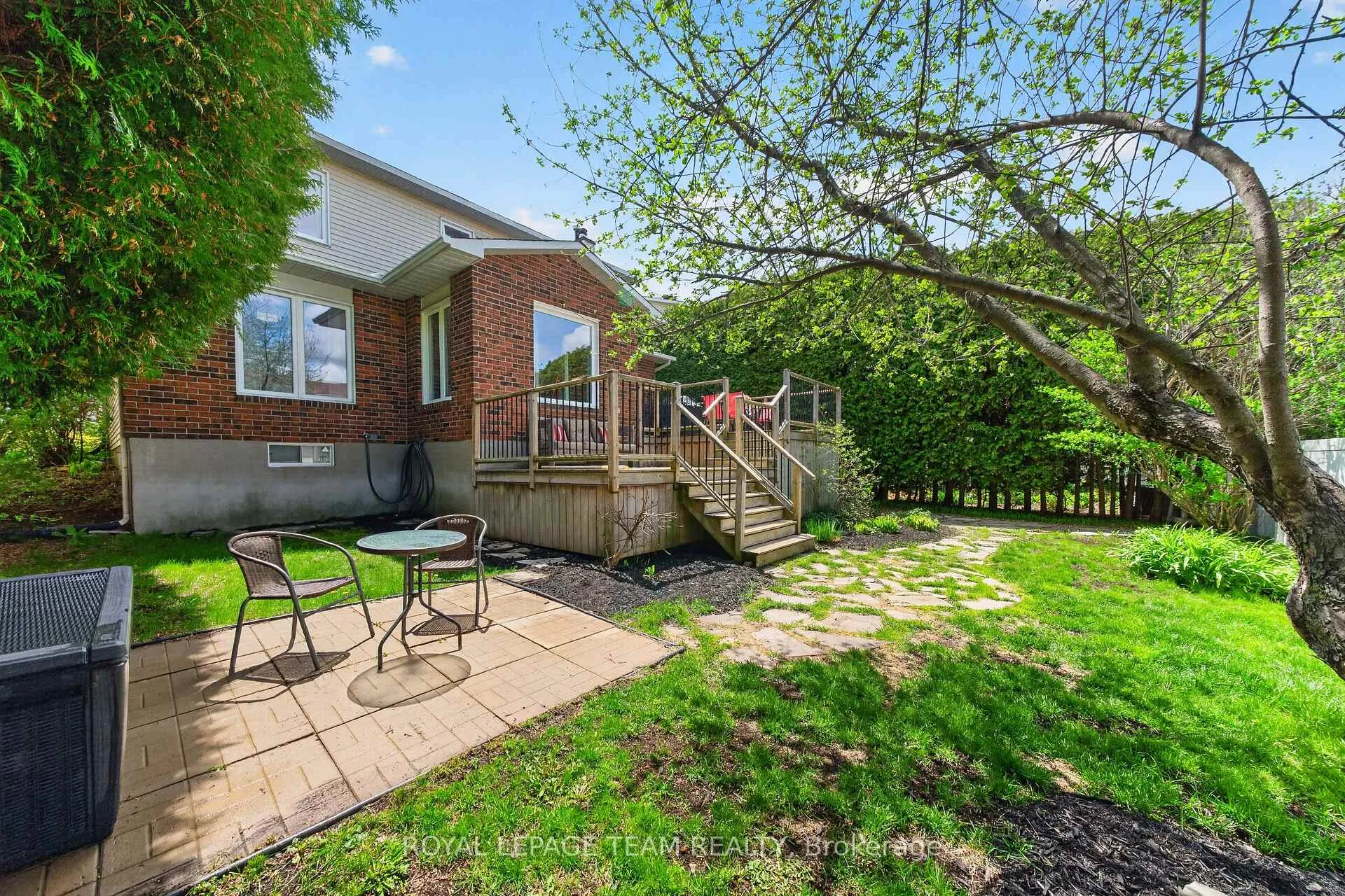 Photo 40 of 52 Drainie Drive, Ottawa, Kanata - Katimavik — HOMEH