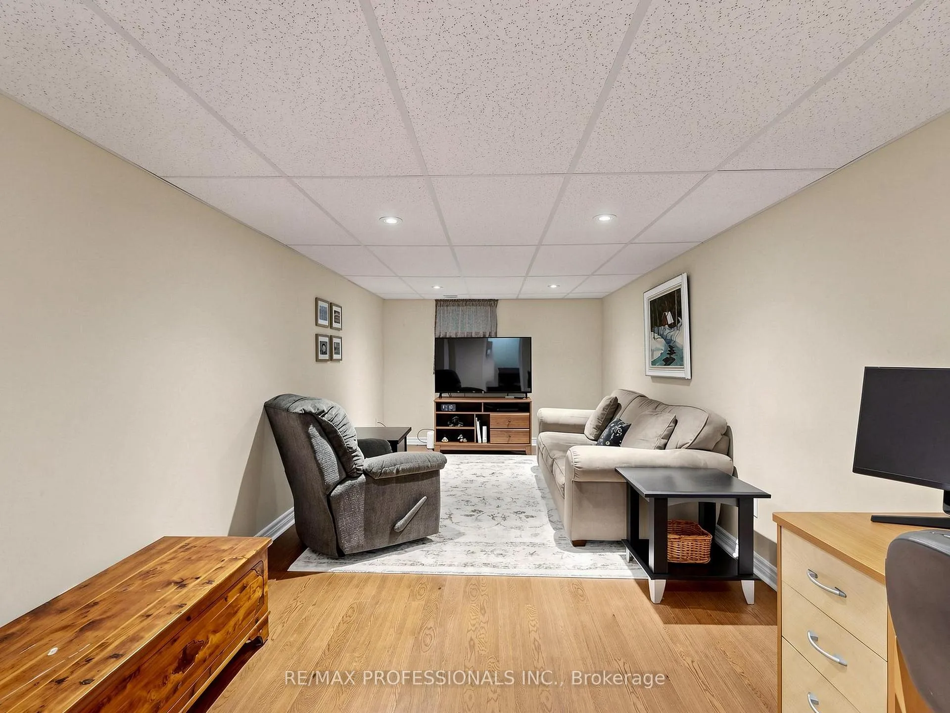 Photo 22 of 177 Elmhurst Drive, Etobicoke, Rexdale-Kipling — HOMEH
