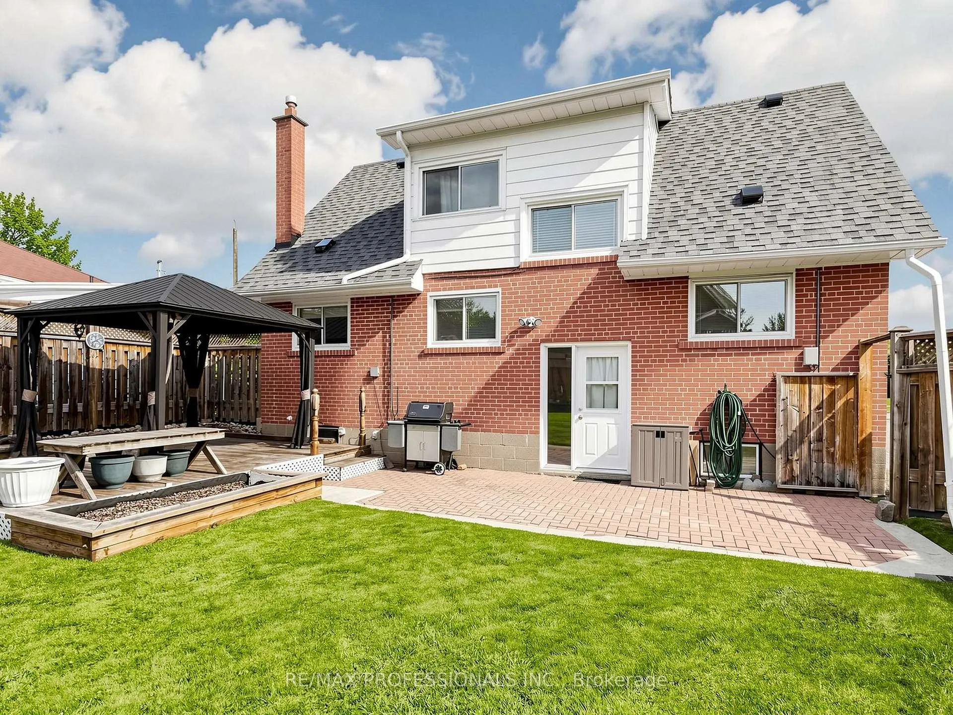 Photo 28 of 177 Elmhurst Drive, Etobicoke, Rexdale-Kipling — HOMEH
