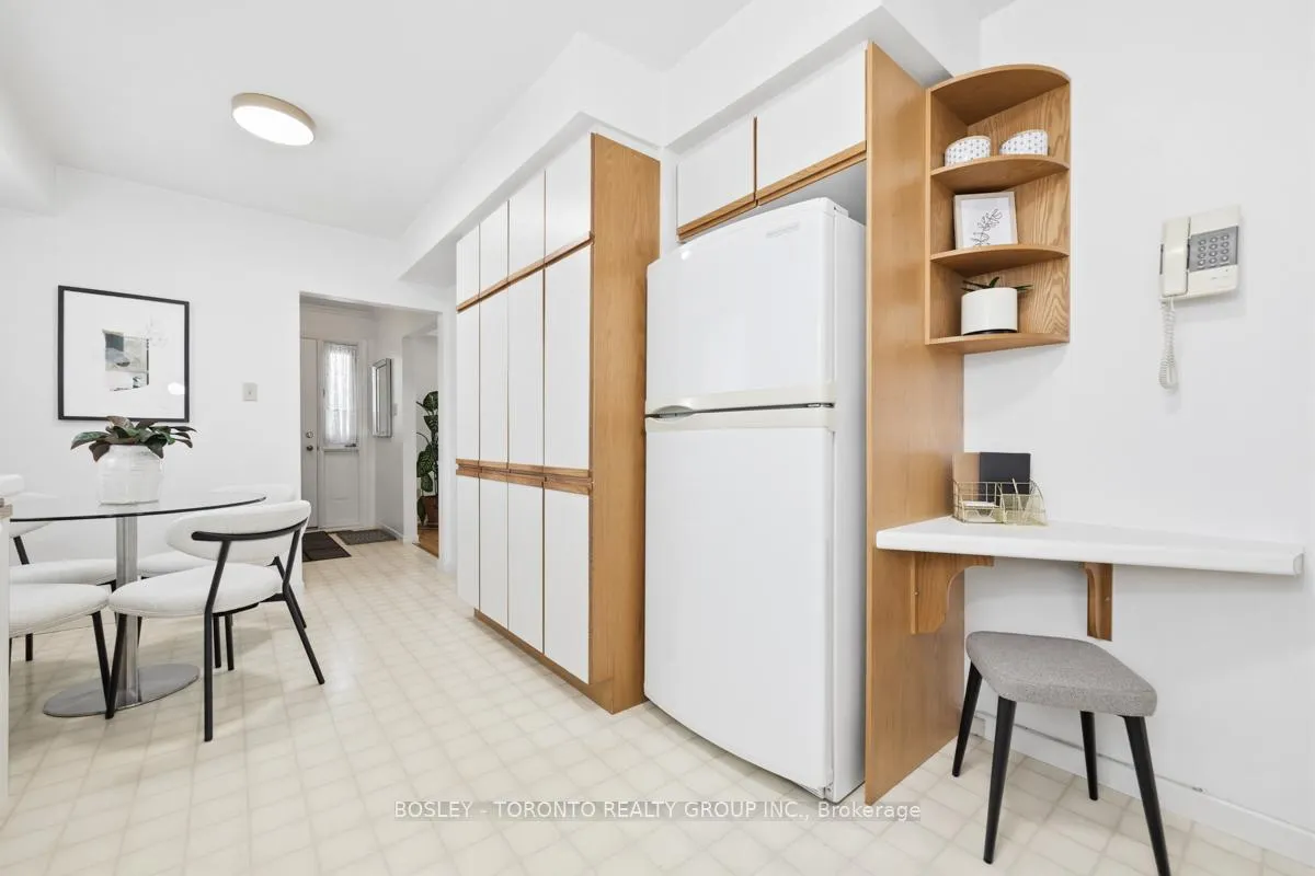 Photo 19 of 17 Glamis Place, Markham, Royal Orchard — HOMEH