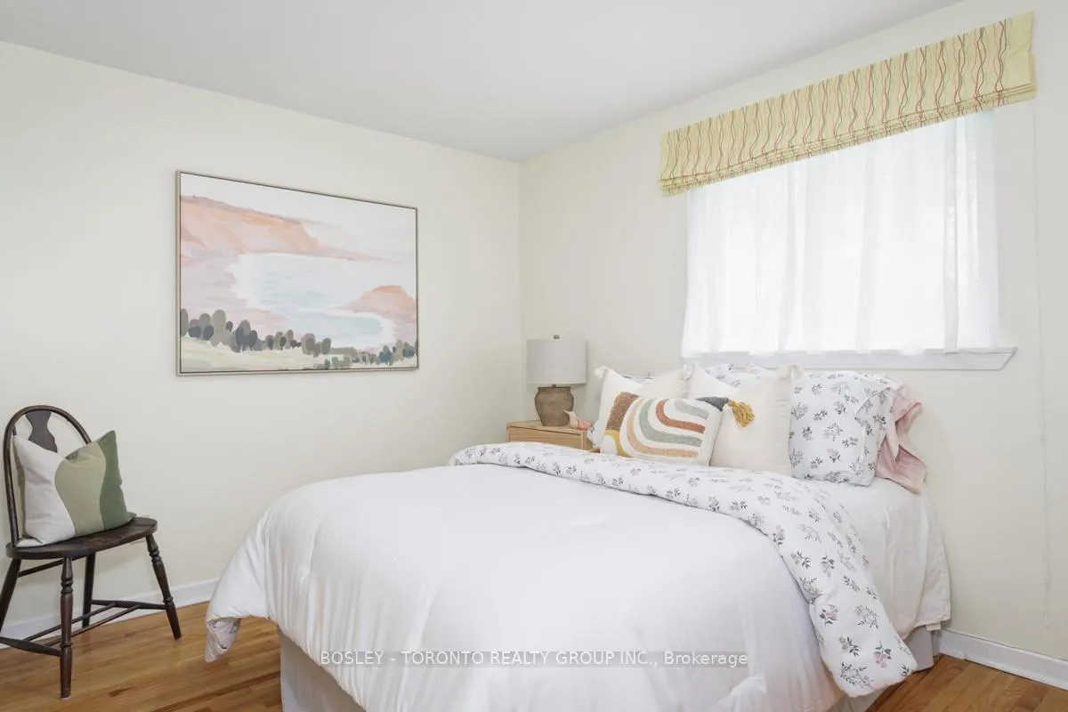 Photo 22 of 17 Glamis Place, Markham, Royal Orchard — HOMEH