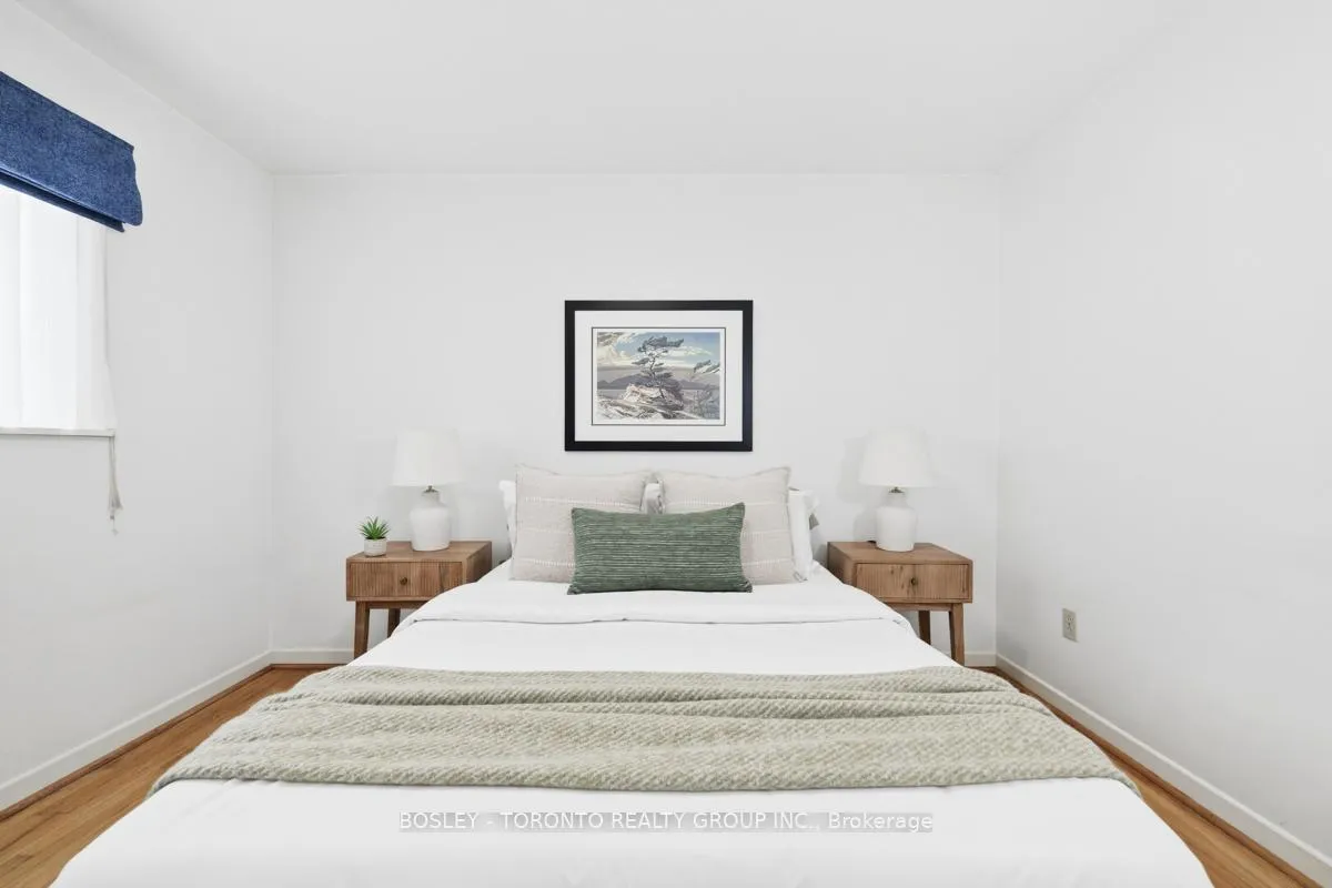 Photo 30 of 17 Glamis Place, Markham, Royal Orchard — HOMEH