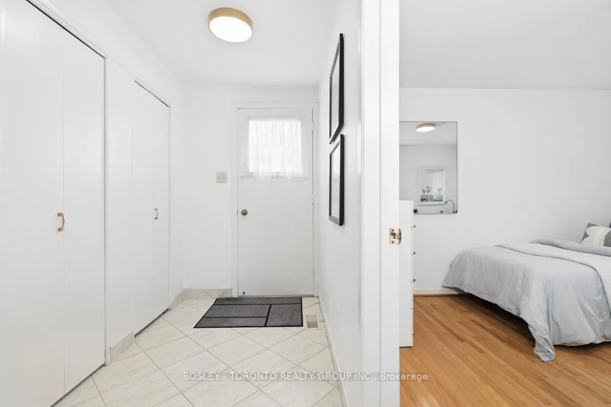 Photo 33 of 17 Glamis Place, Markham, Royal Orchard — HOMEH