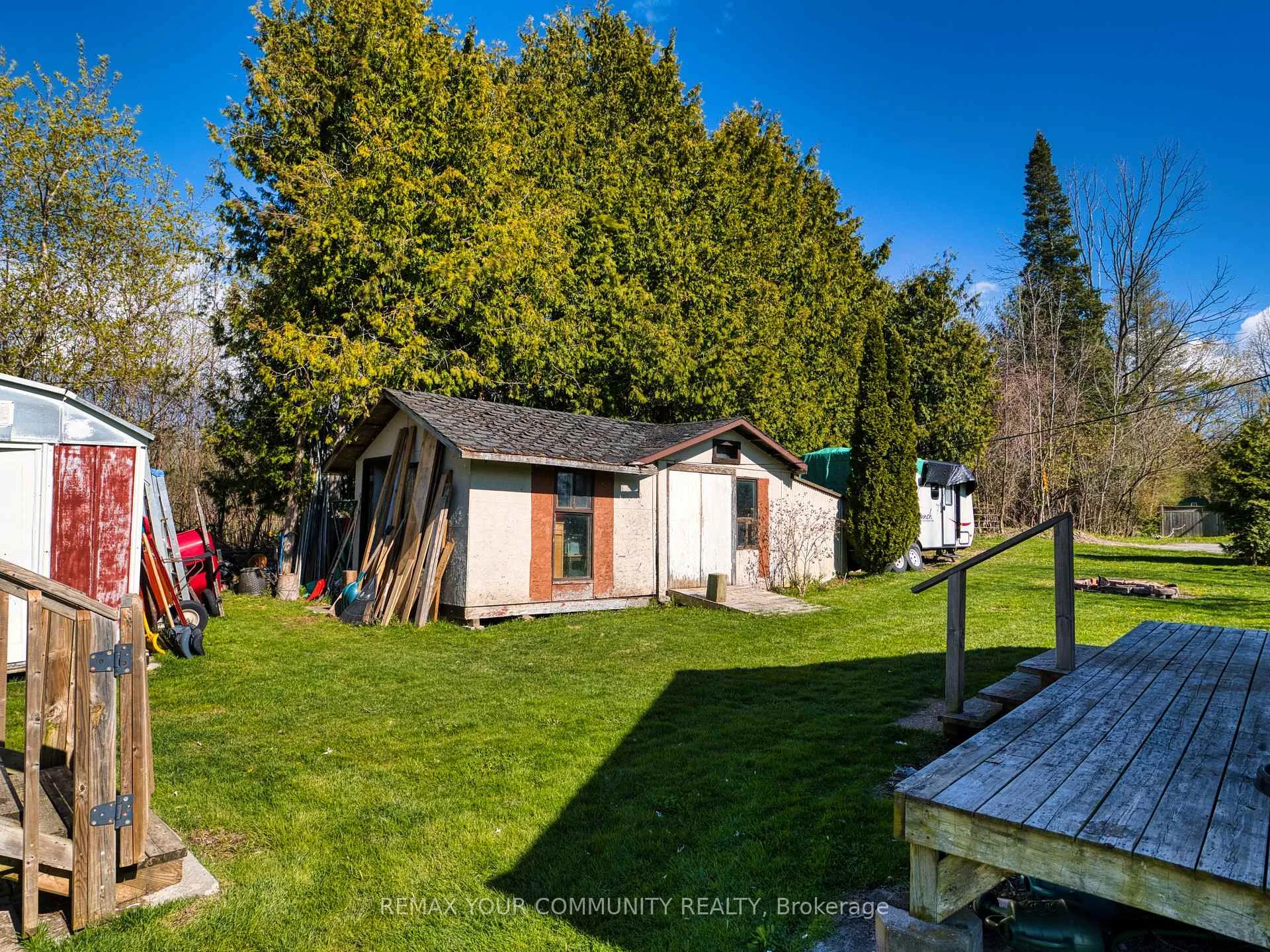 Photo 30 of 44 Sixth Street, Georgina, Pefferlaw — HOMEH