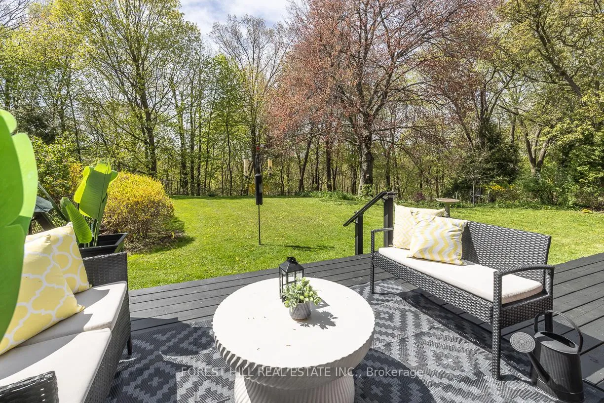 Photo 17 of 77 Glenwood Crescent, Toronto, O'Connor-Parkview — HOMEH