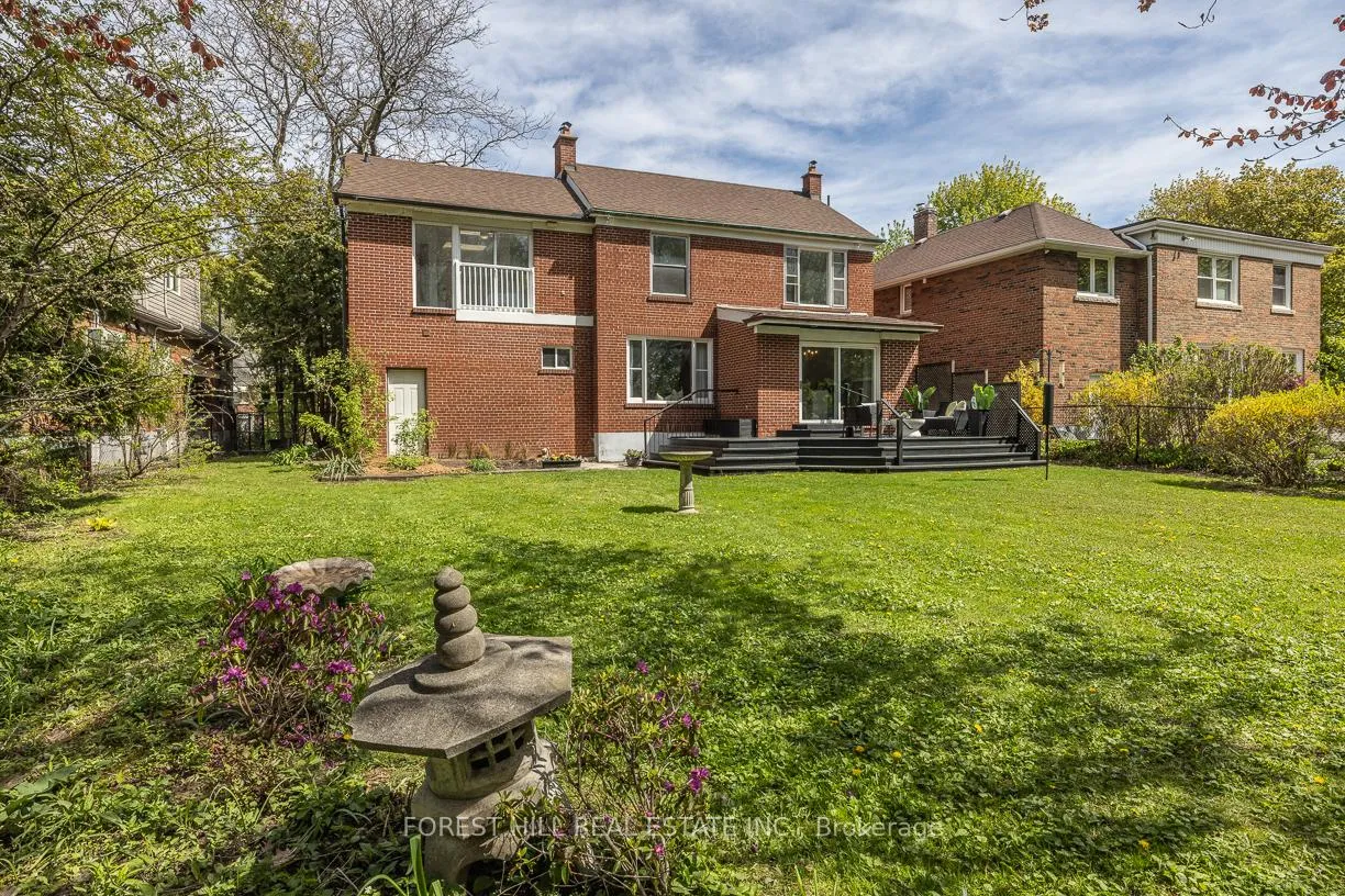 Photo 19 of 77 Glenwood Crescent, Toronto, O'Connor-Parkview — HOMEH