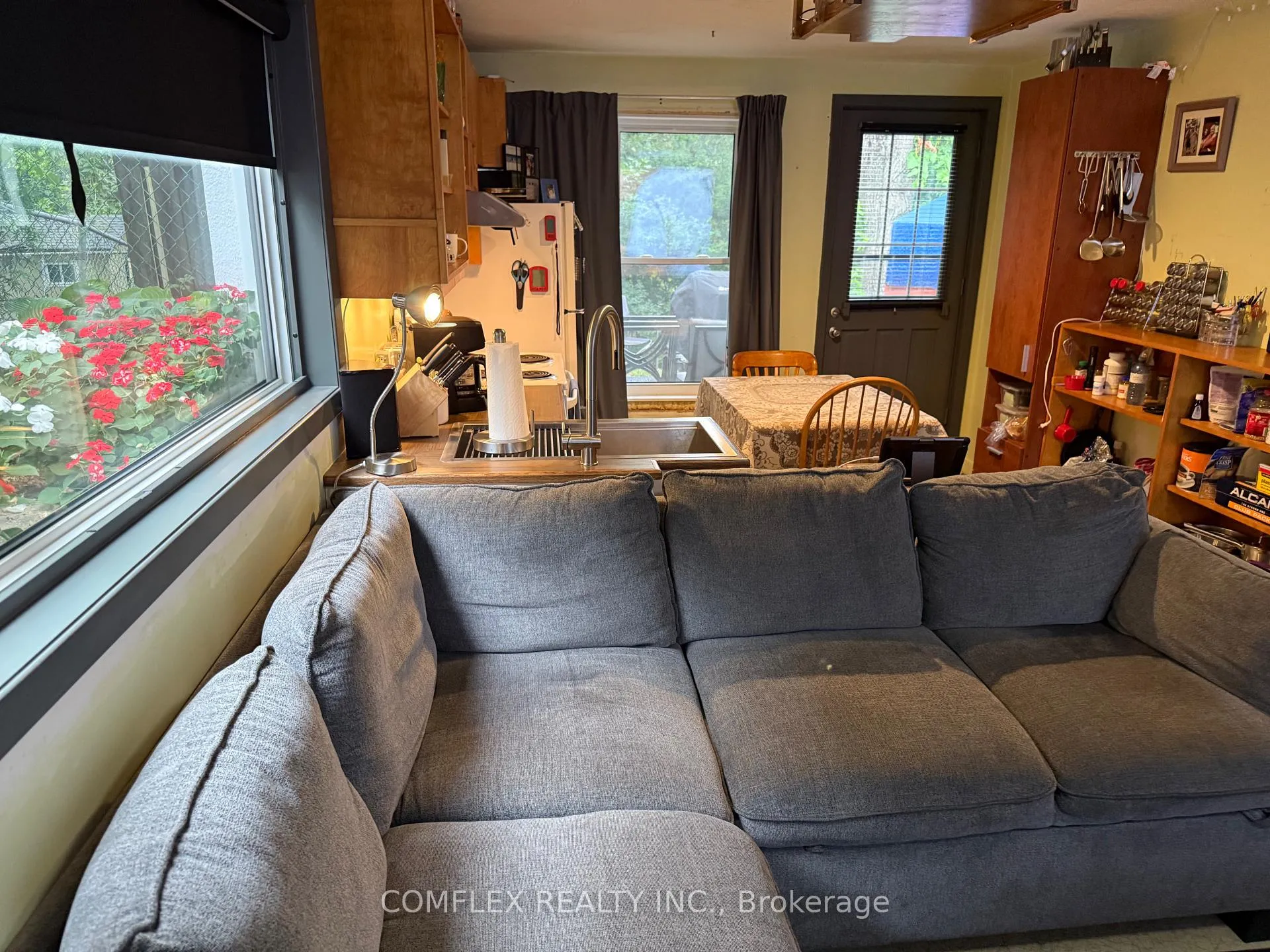 Photo 13 of 452 Juliana Drive, Oshawa, O'Neill — HOMEH