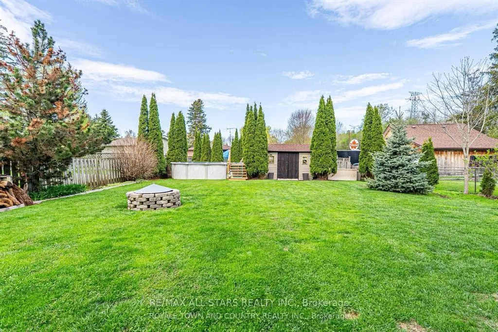 Photo 5 of 5090 Baldwin Street S, Whitby, Taunton North — HOMEH