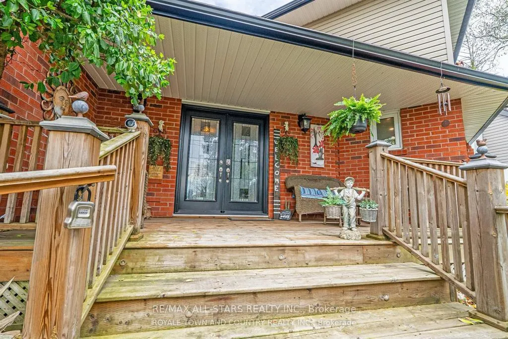 Photo 6 of 5090 Baldwin Street S, Whitby, Taunton North — HOMEH