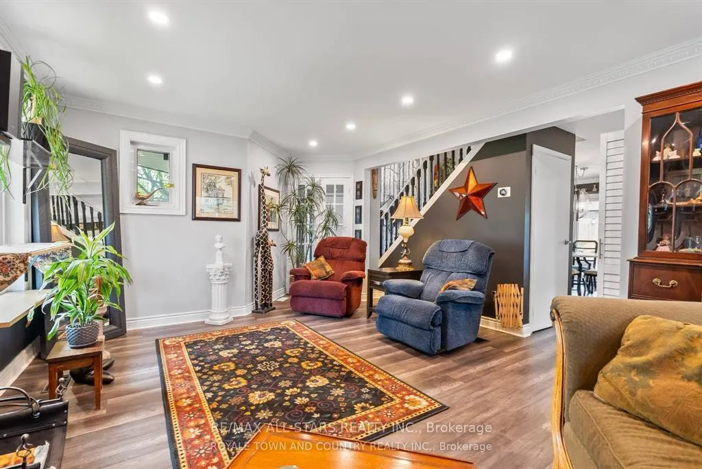 Photo 12 of 5090 Baldwin Street S, Whitby, Taunton North — HOMEH
