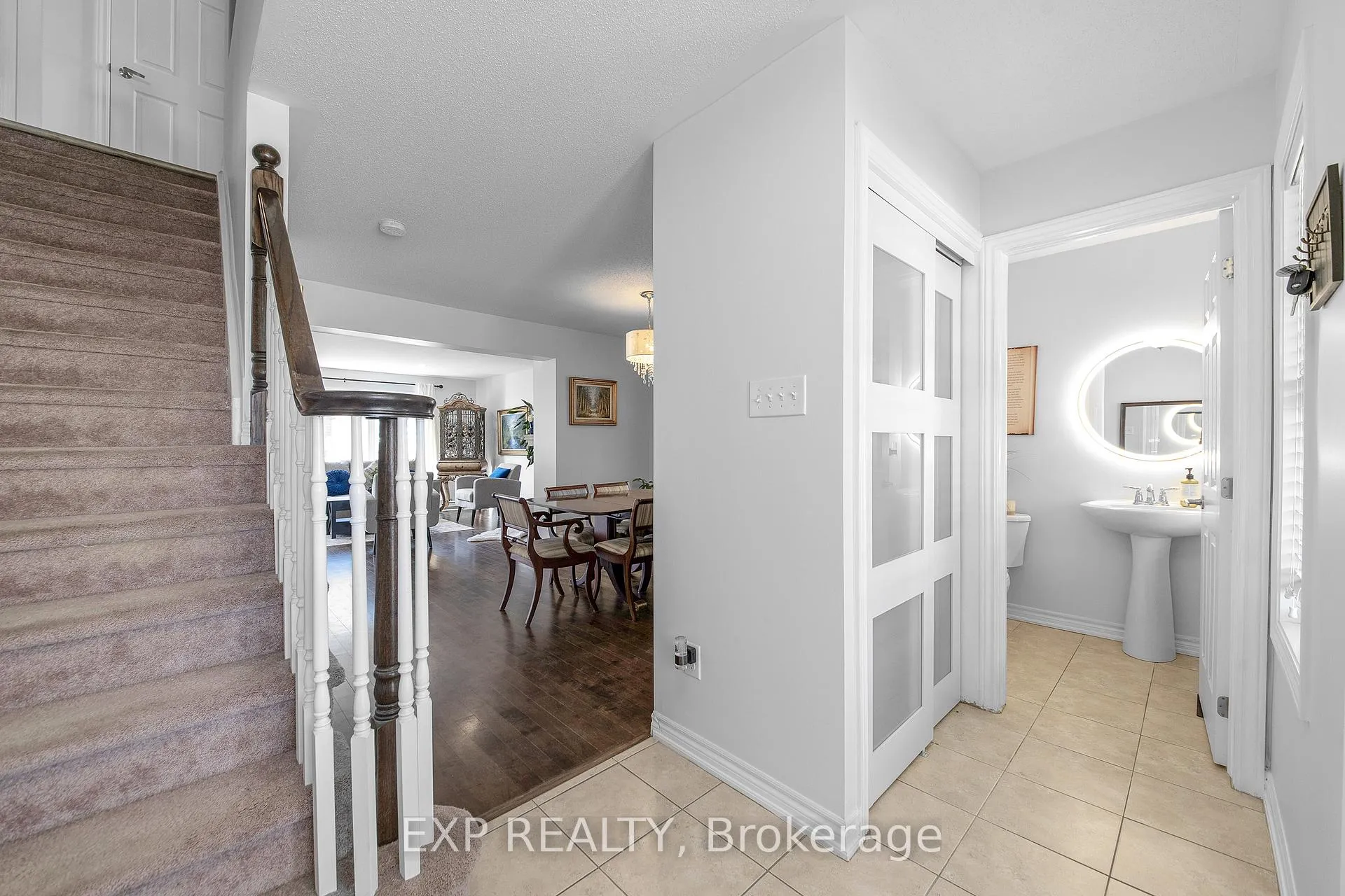 Photo 4 of 519 Millars Sound Way, Ottawa, Barrhaven - Half Moon Bay — HOMEH