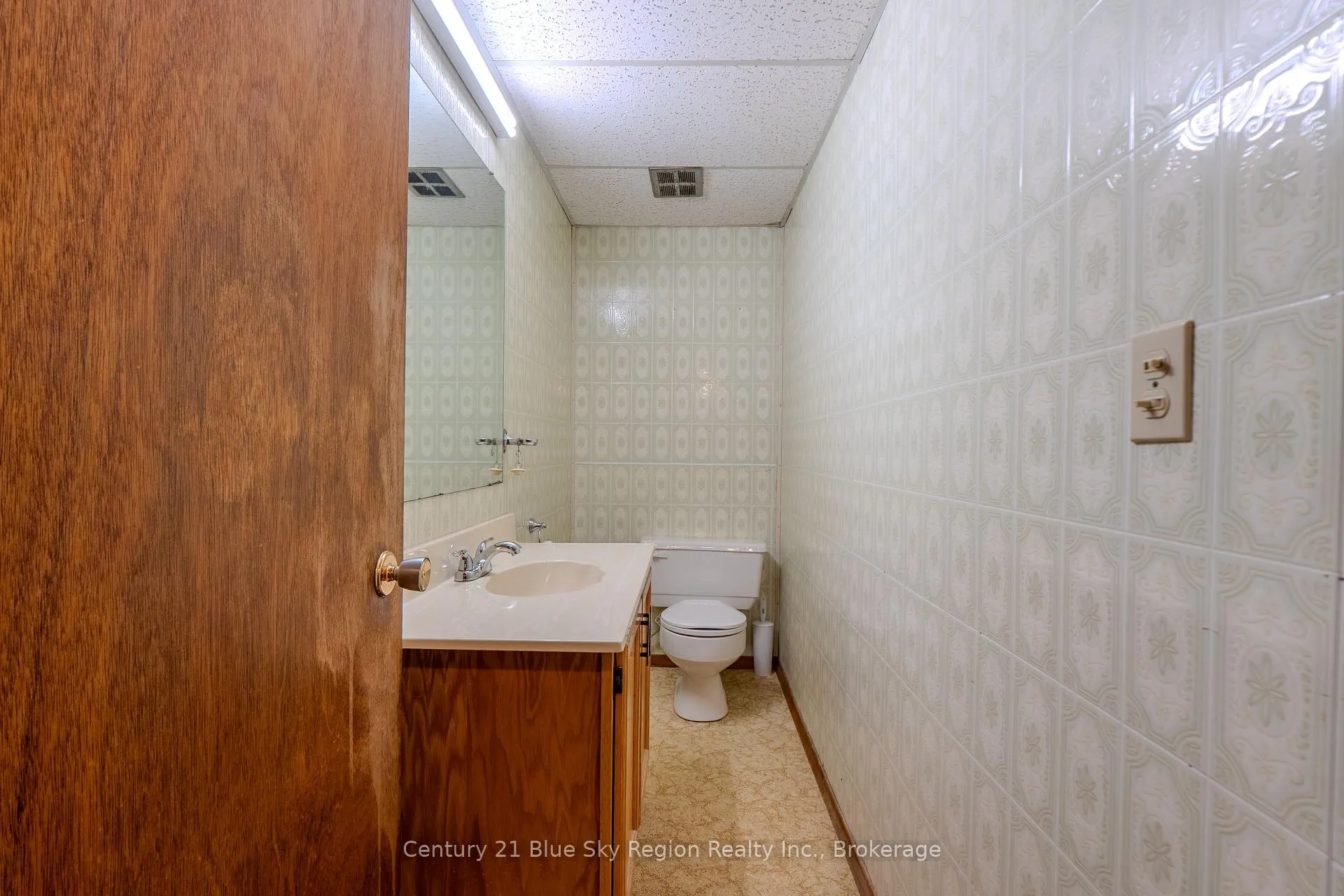 Photo 43 of 338 Edward Street, Powassan — HOMEH