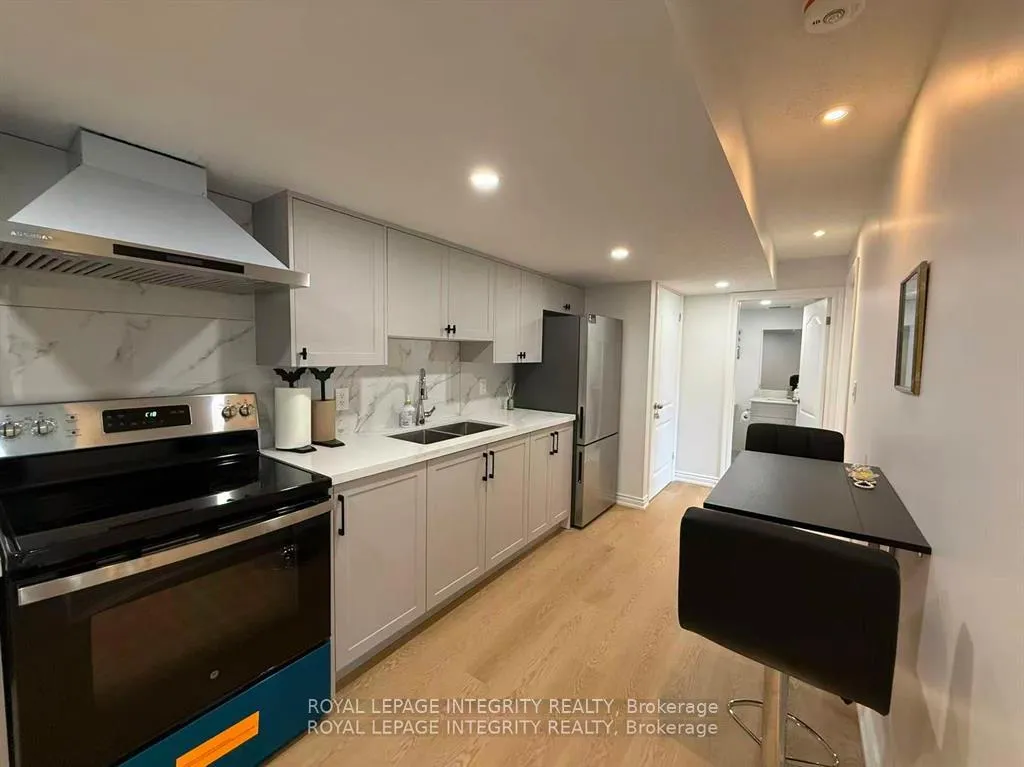 Photo 1 of Unit Basement, 926 Fletcher Circle, Ottawa, Kanata - Kanata Lakes/Heritage Hills — HOMEH