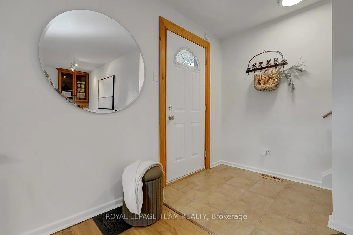 Photo 5 of 1826 Scott Street, Ottawa, Ottawa West — HOMEH