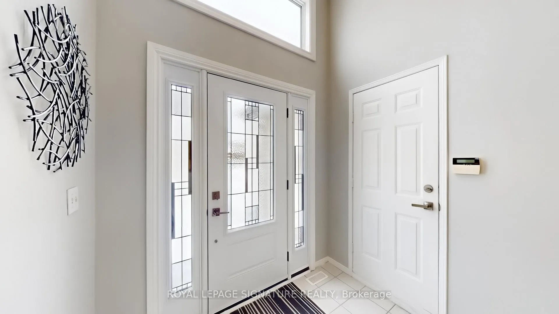 Photo 2 of 1256 Dartmoor Street, Oshawa, Eastdale — HOMEH