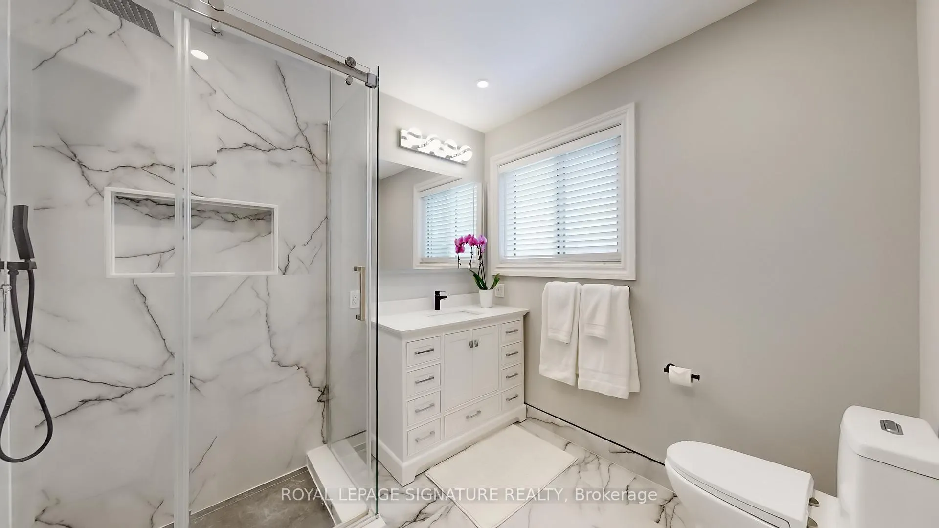Photo 15 of 1256 Dartmoor Street, Oshawa, Eastdale — HOMEH