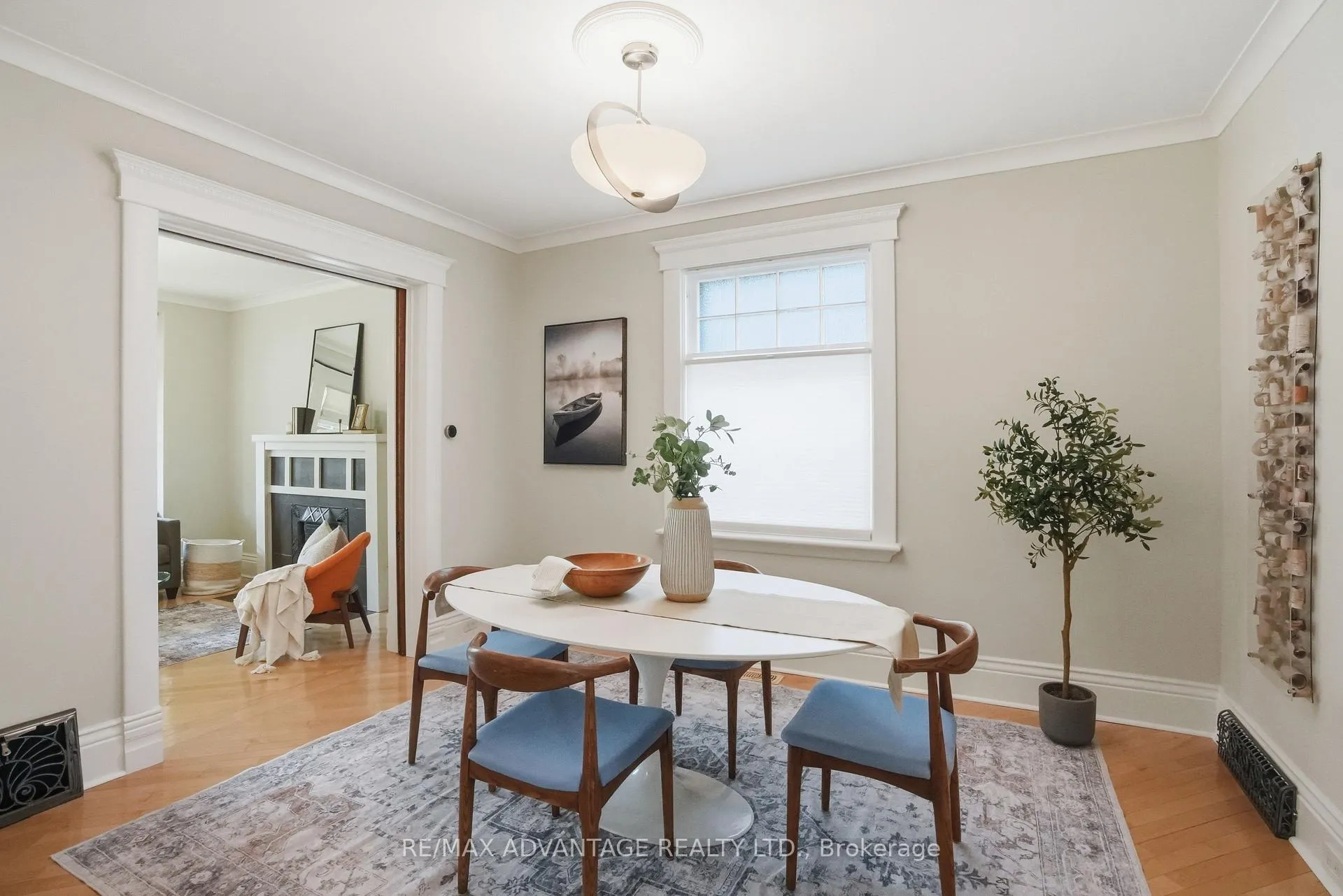 Photo 15 of 124 Windsor Avenue, London, South F — HOMEH
