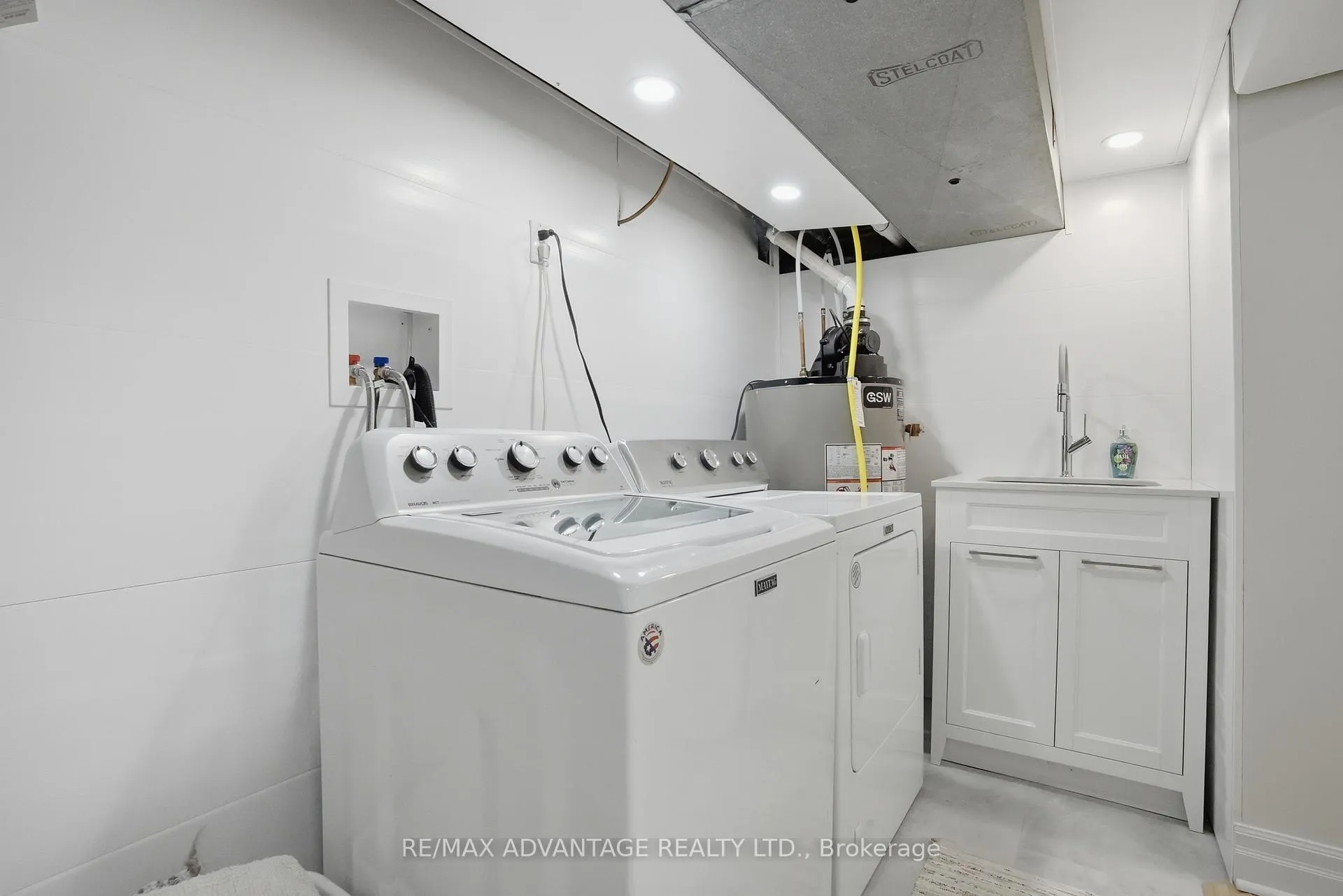 Photo 37 of 124 Windsor Avenue, London, South F — HOMEH