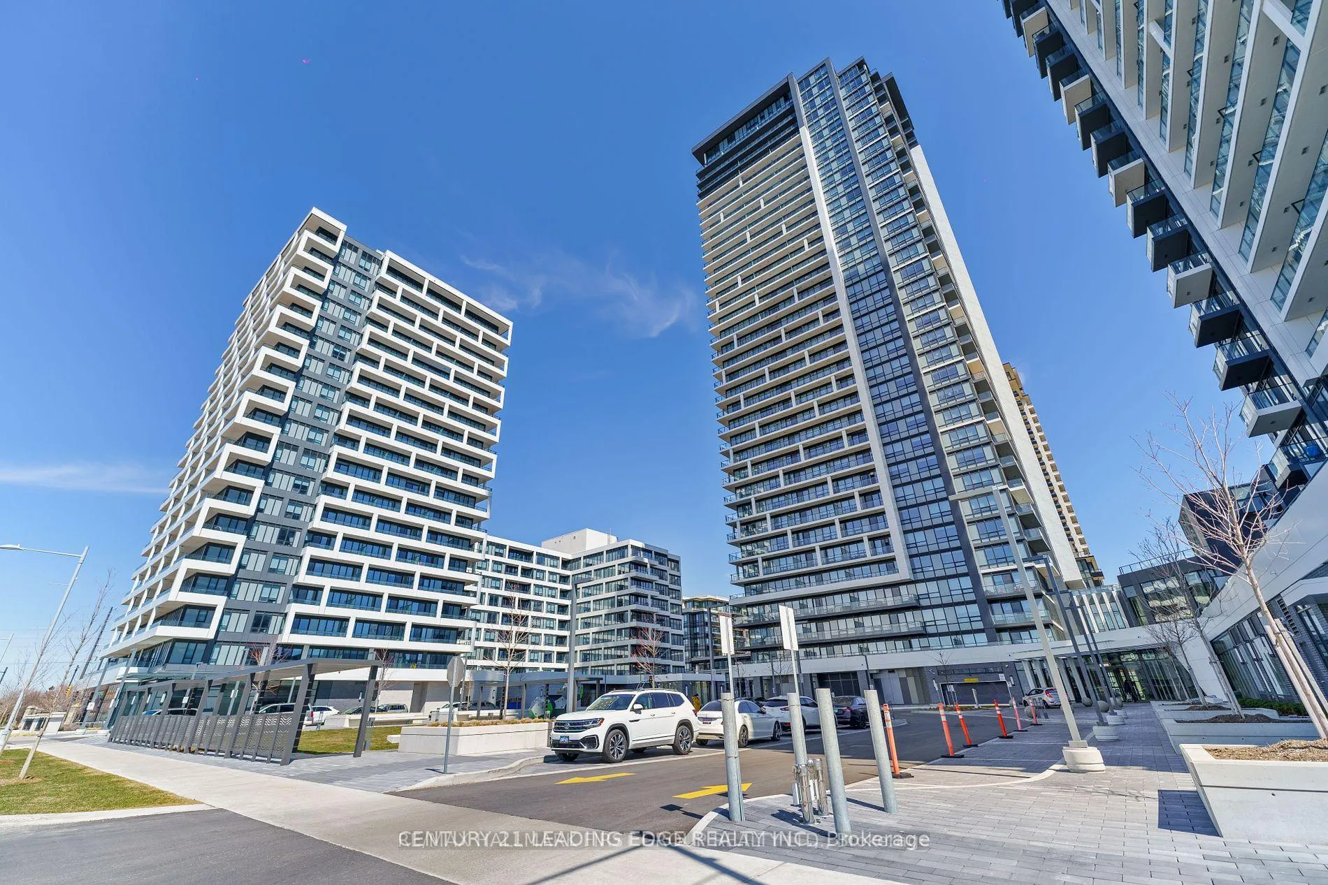 Photo 2 of Unit 103, 38 Water Walk Drive, Markham, Unionville — HOMEH