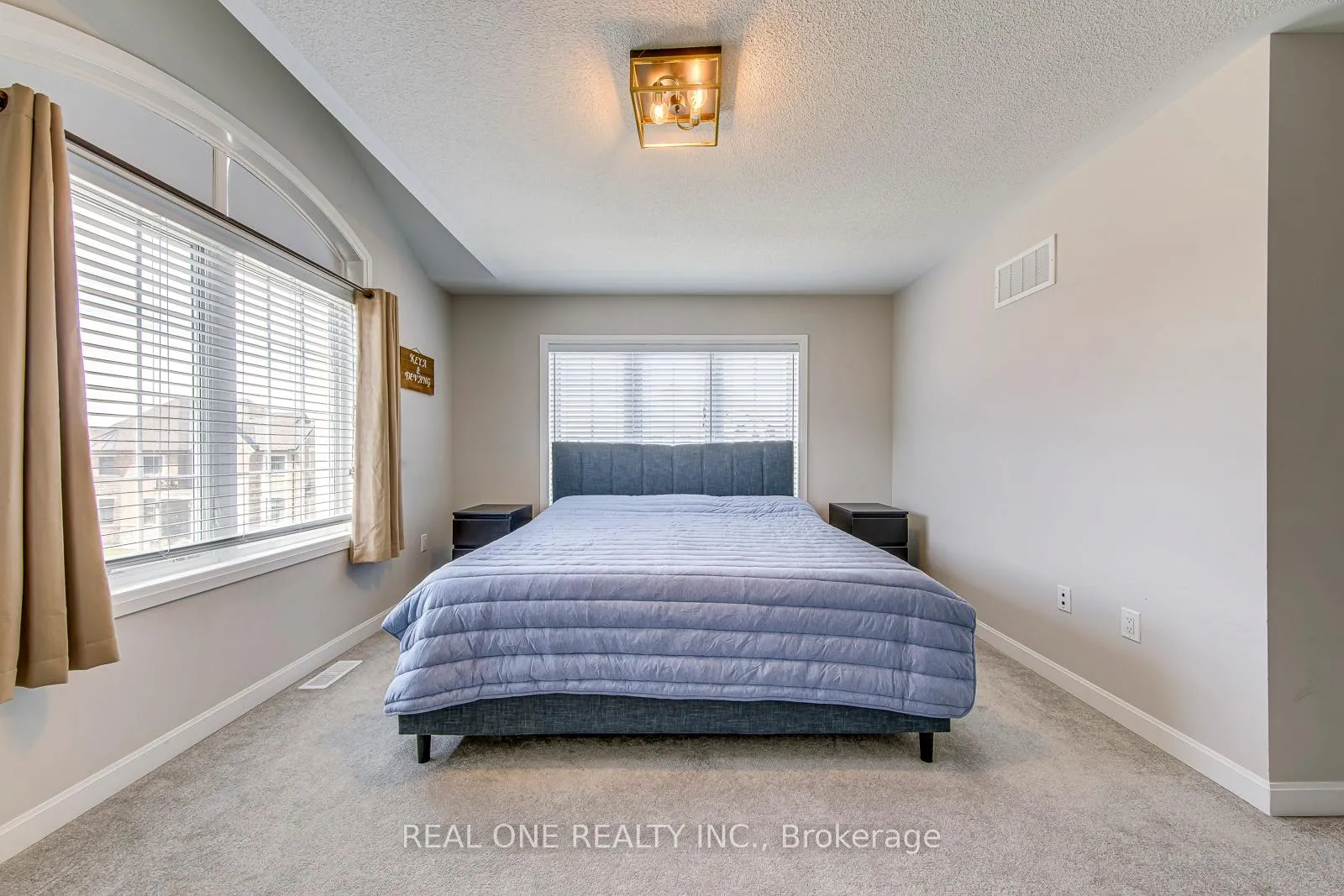 Photo 28 of 1402 Lakeport Crescent, Oakville, Joshua Meadows — HOMEH