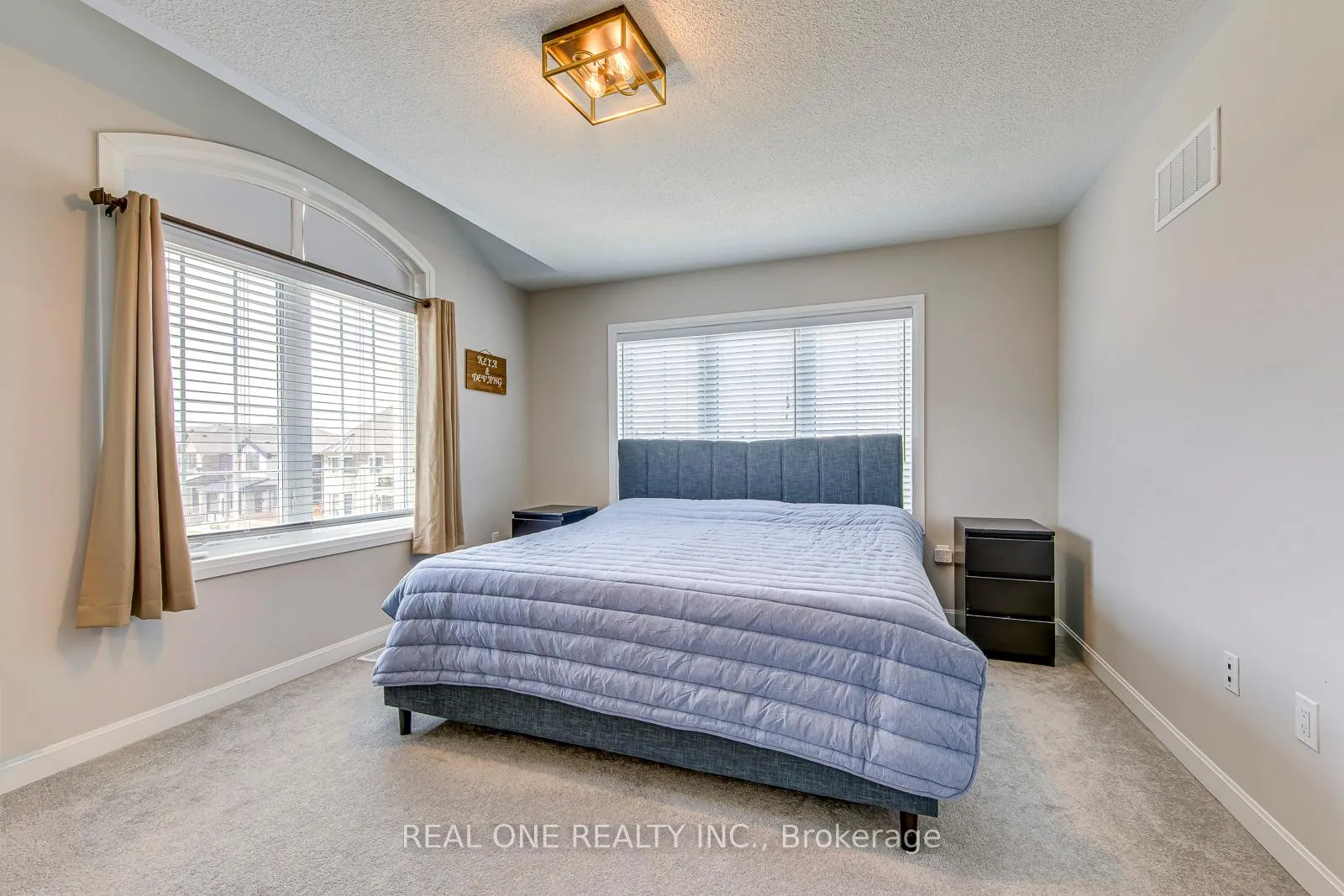 Photo 29 of 1402 Lakeport Crescent, Oakville, Joshua Meadows — HOMEH