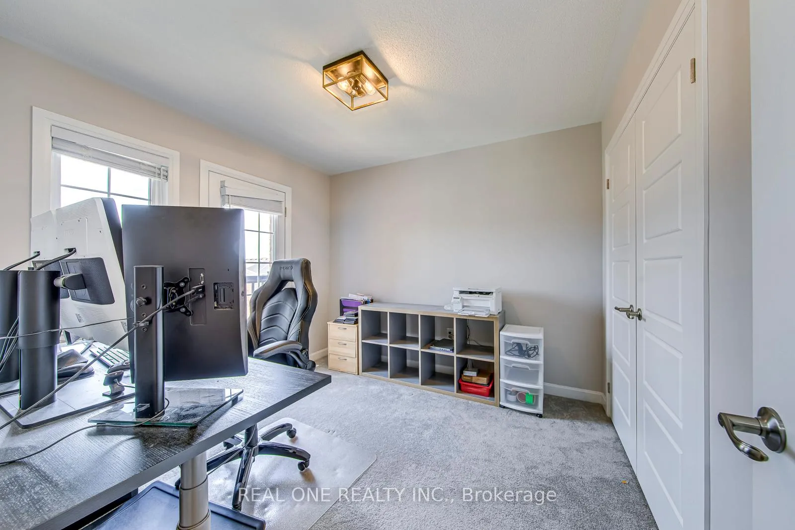 Photo 32 of 1402 Lakeport Crescent, Oakville, Joshua Meadows — HOMEH
