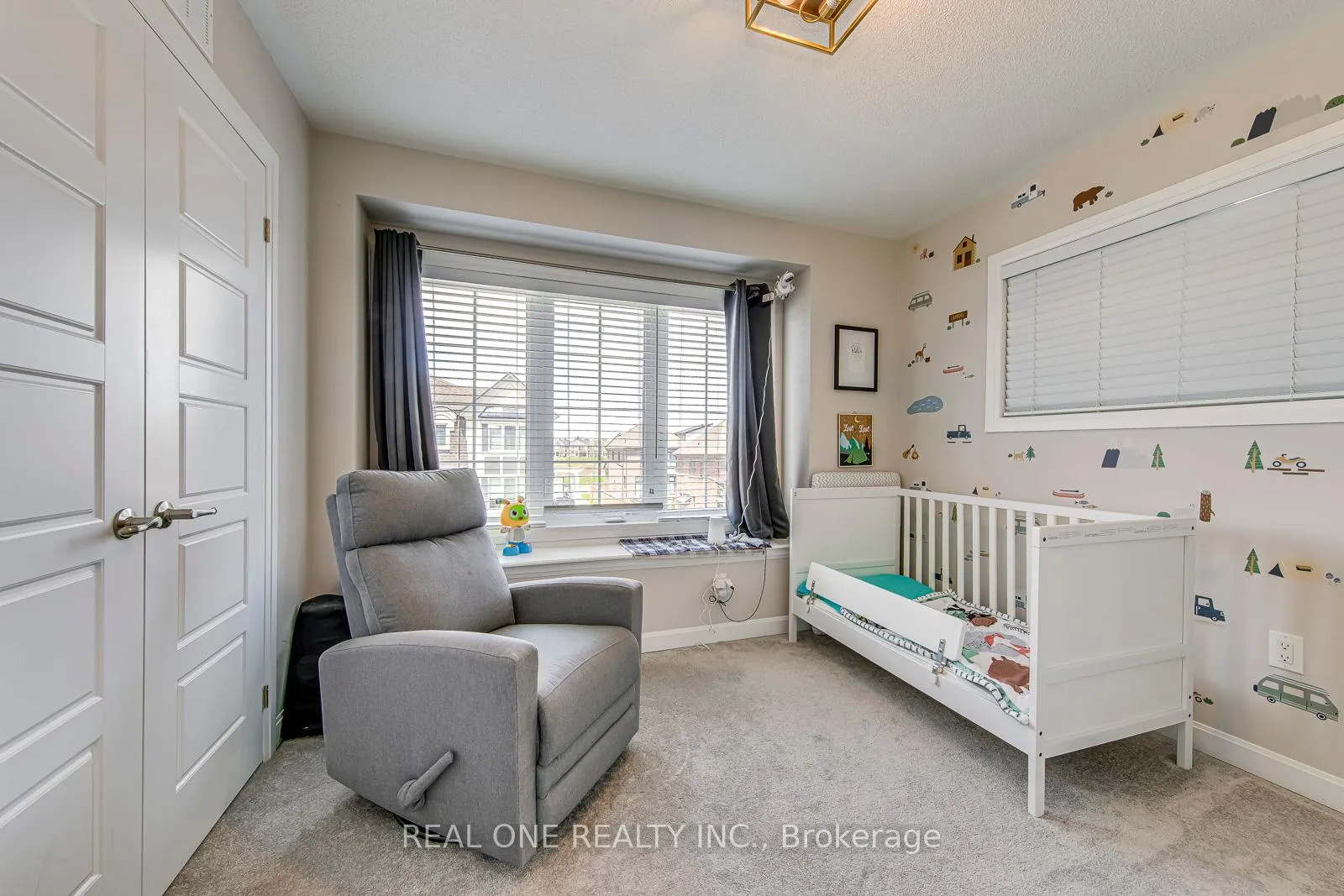 Photo 35 of 1402 Lakeport Crescent, Oakville, Joshua Meadows — HOMEH