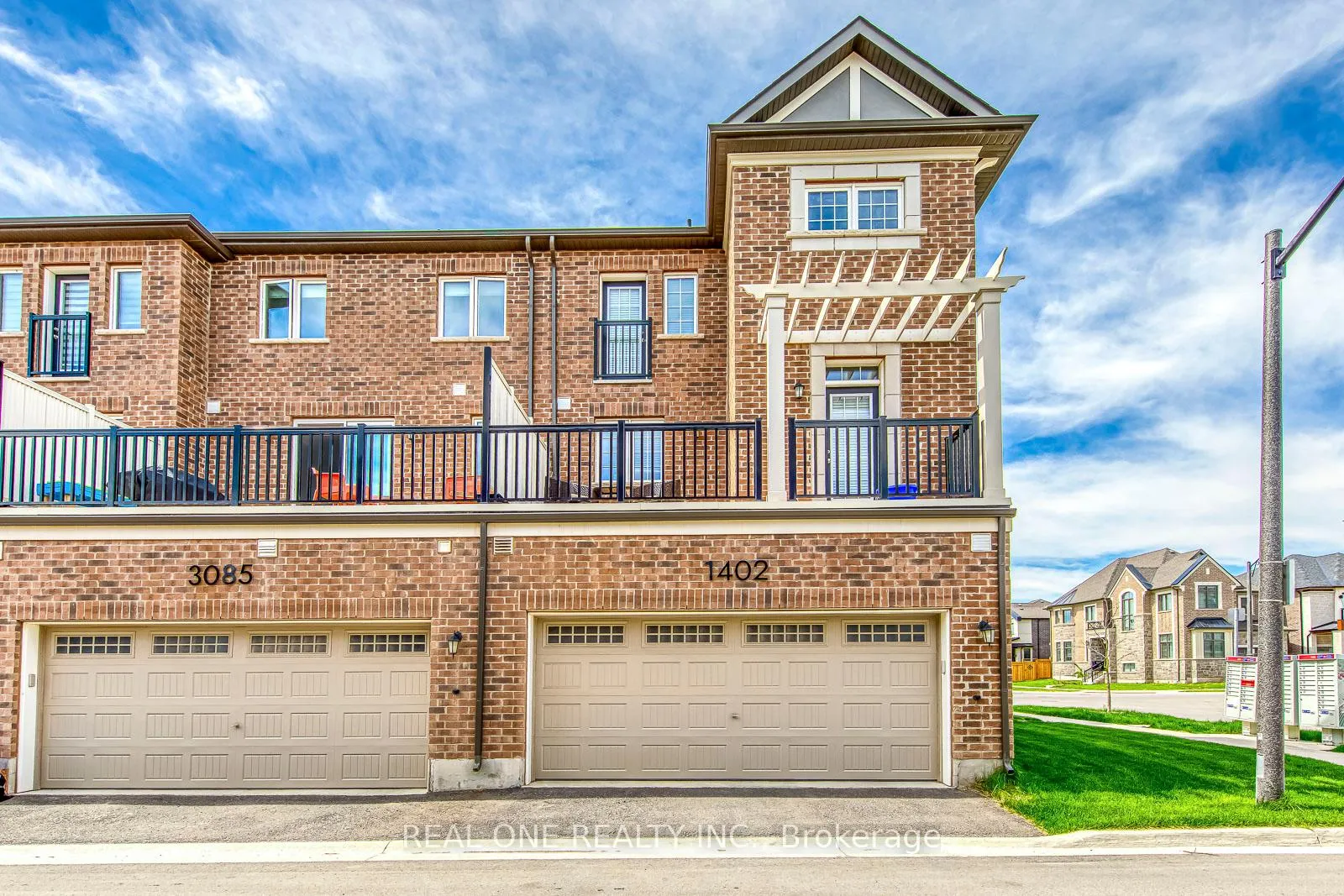 Photo 37 of 1402 Lakeport Crescent, Oakville, Joshua Meadows — HOMEH