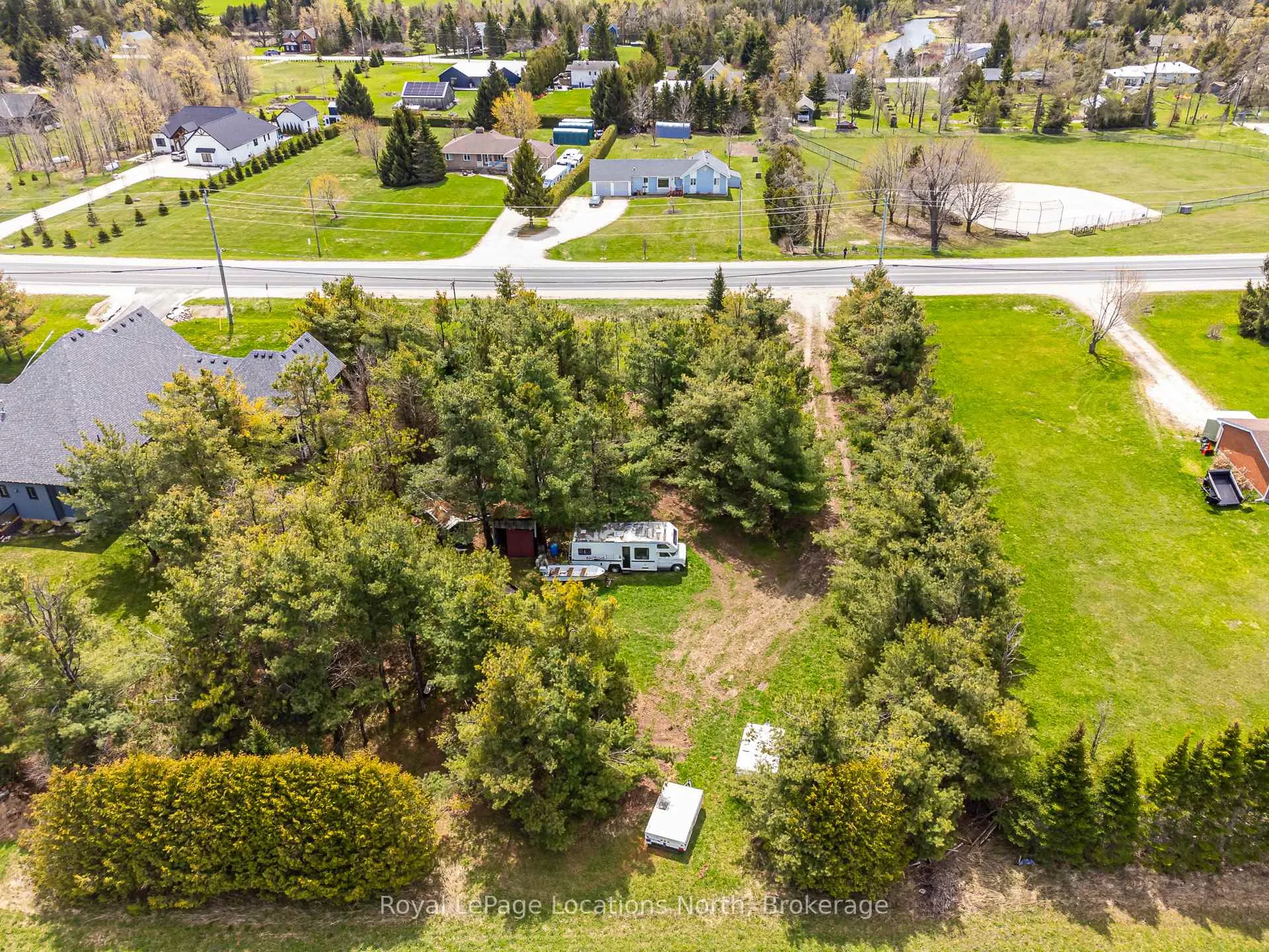 Photo 1 of 1086 County 124 Road, Clearview, Rural Clearview — HOMEH