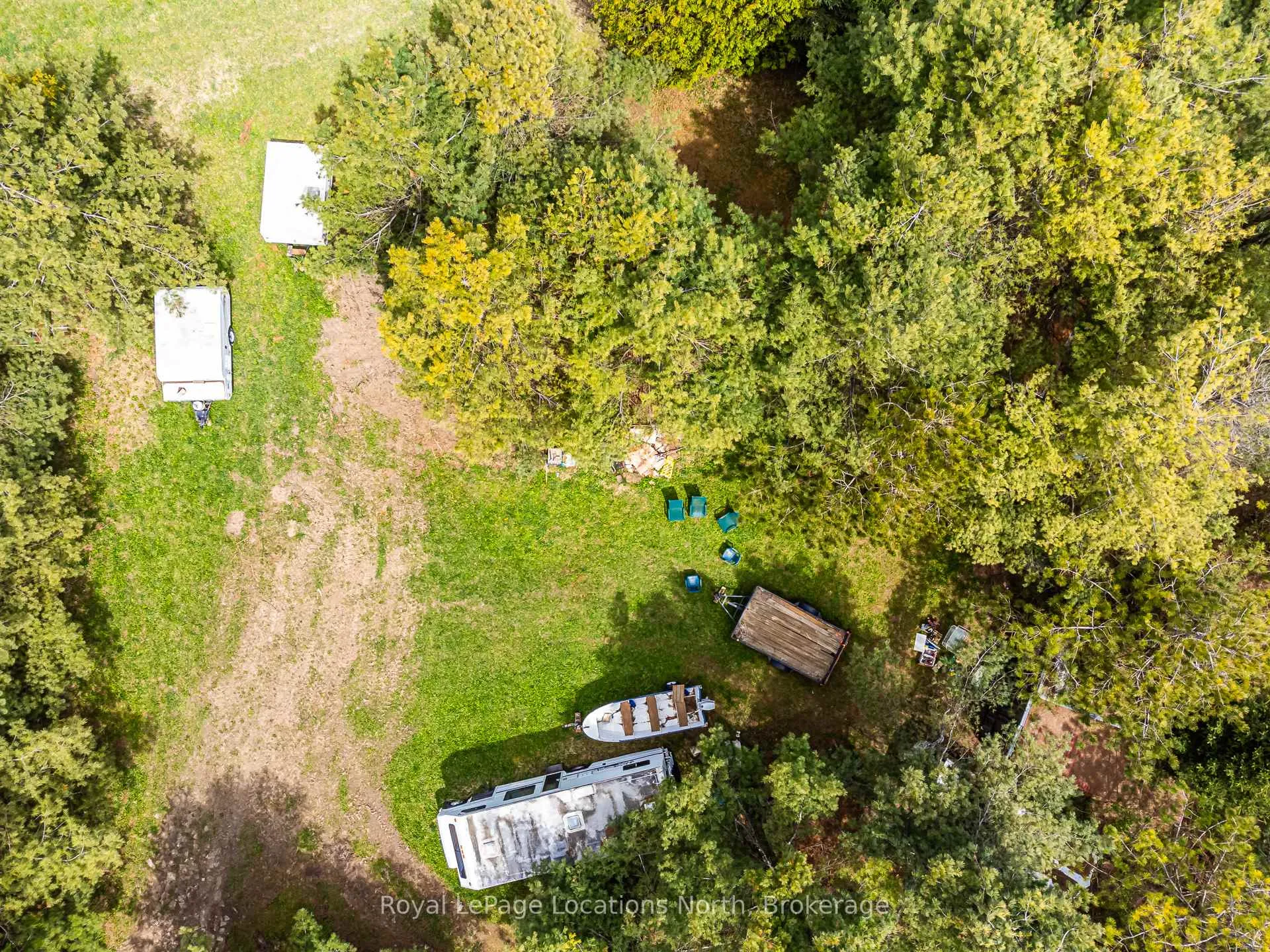 Photo 14 of 1086 County 124 Road, Clearview, Rural Clearview — HOMEH