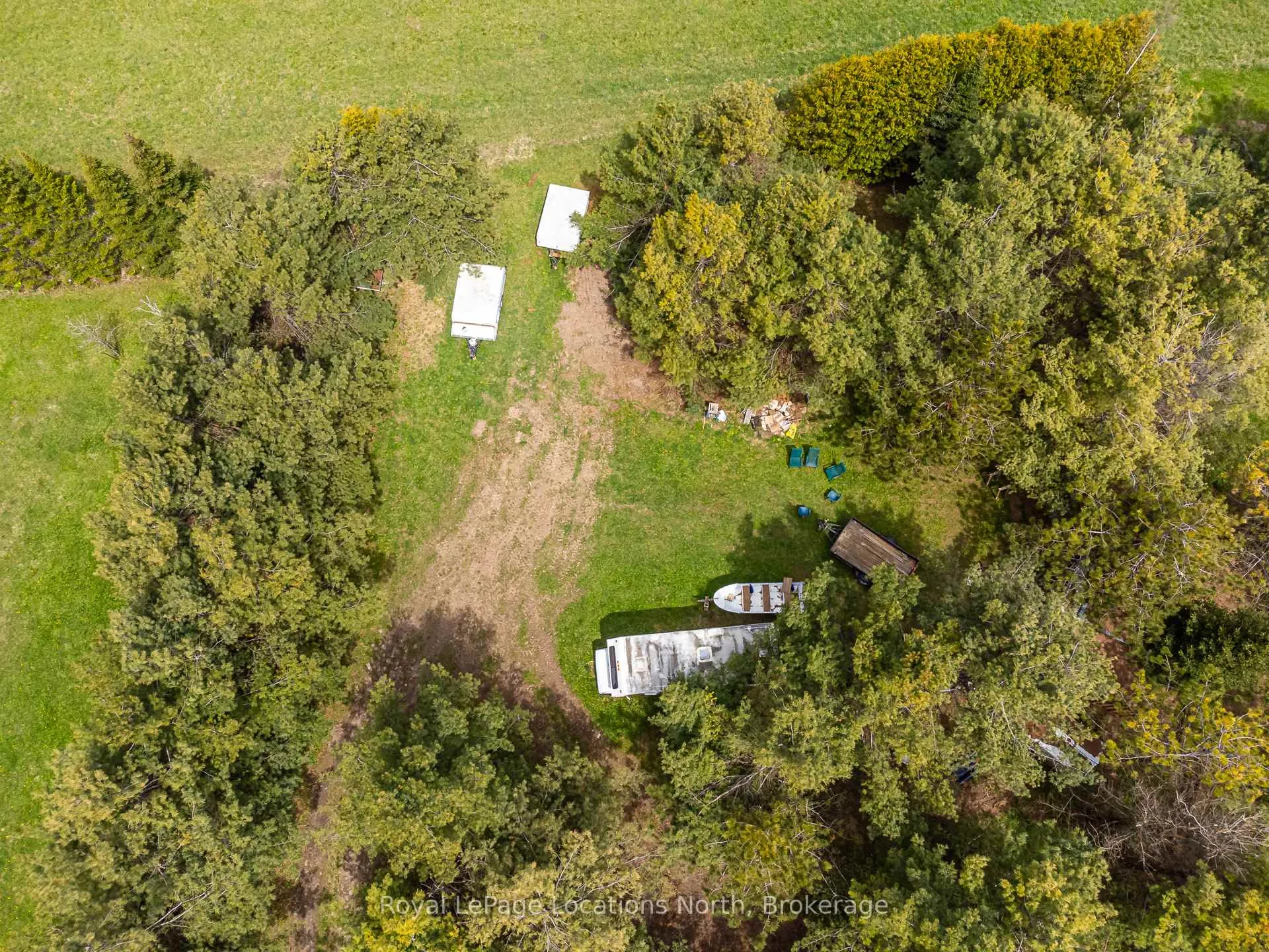 Photo 15 of 1086 County 124 Road, Clearview, Rural Clearview — HOMEH