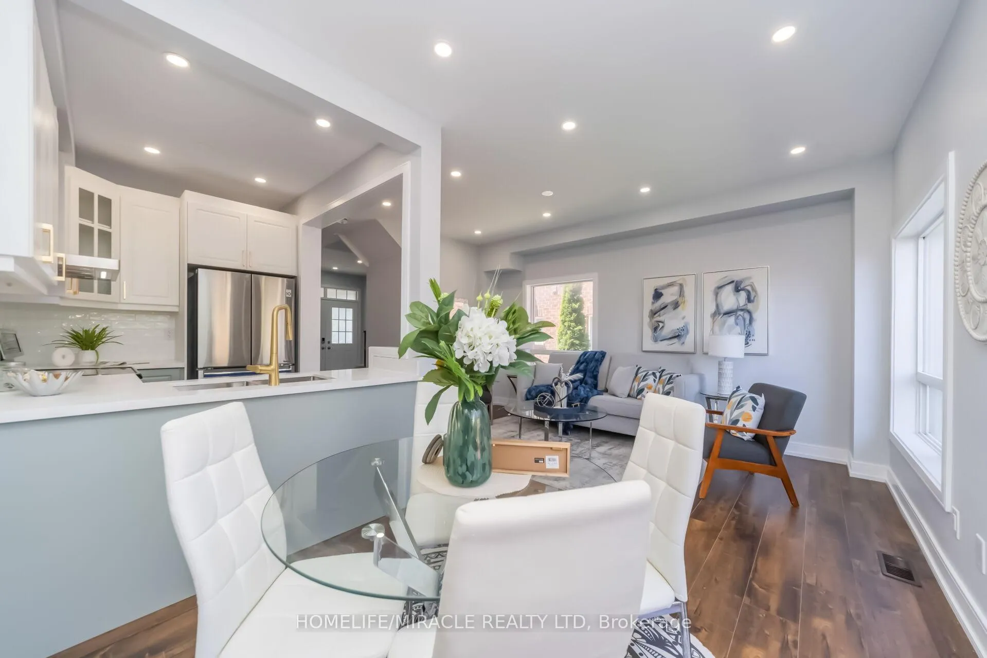 Photo 14 of 5 Cherryplum Way, Brampton, Bramalea North Industrial — HOMEH