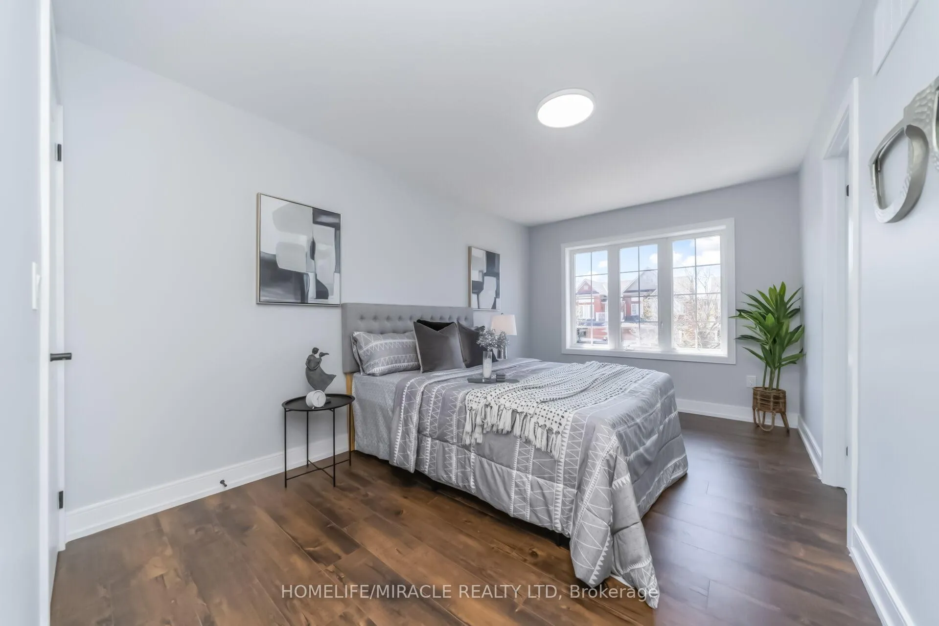 Photo 23 of 5 Cherryplum Way, Brampton, Bramalea North Industrial — HOMEH