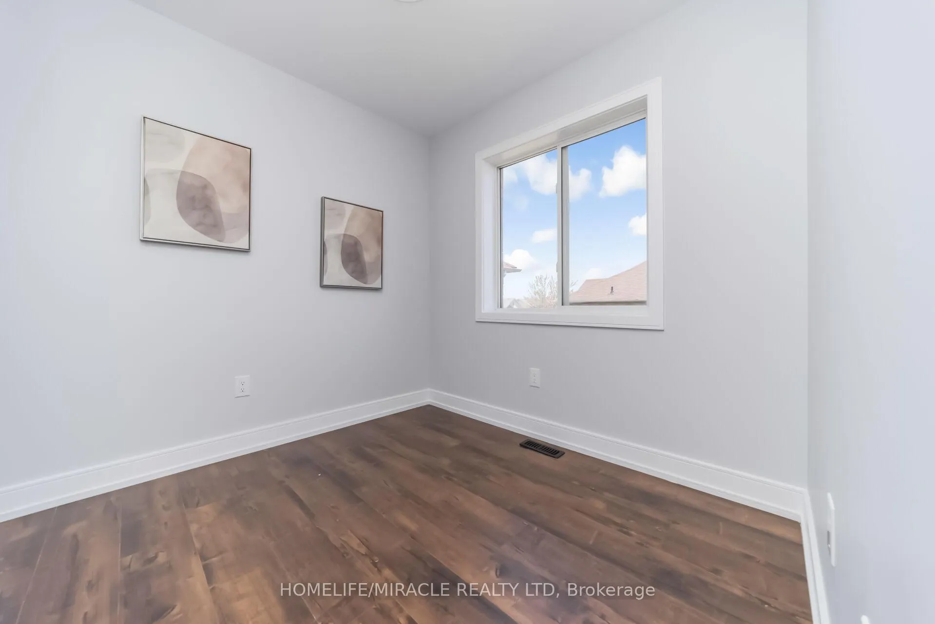 Photo 31 of 5 Cherryplum Way, Brampton, Bramalea North Industrial — HOMEH