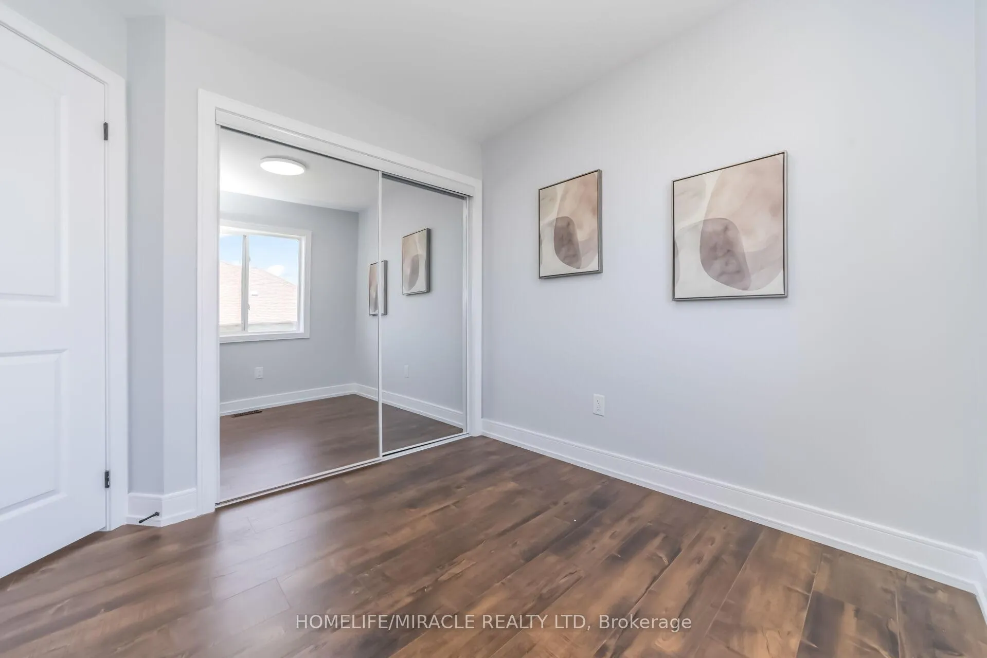 Photo 32 of 5 Cherryplum Way, Brampton, Bramalea North Industrial — HOMEH