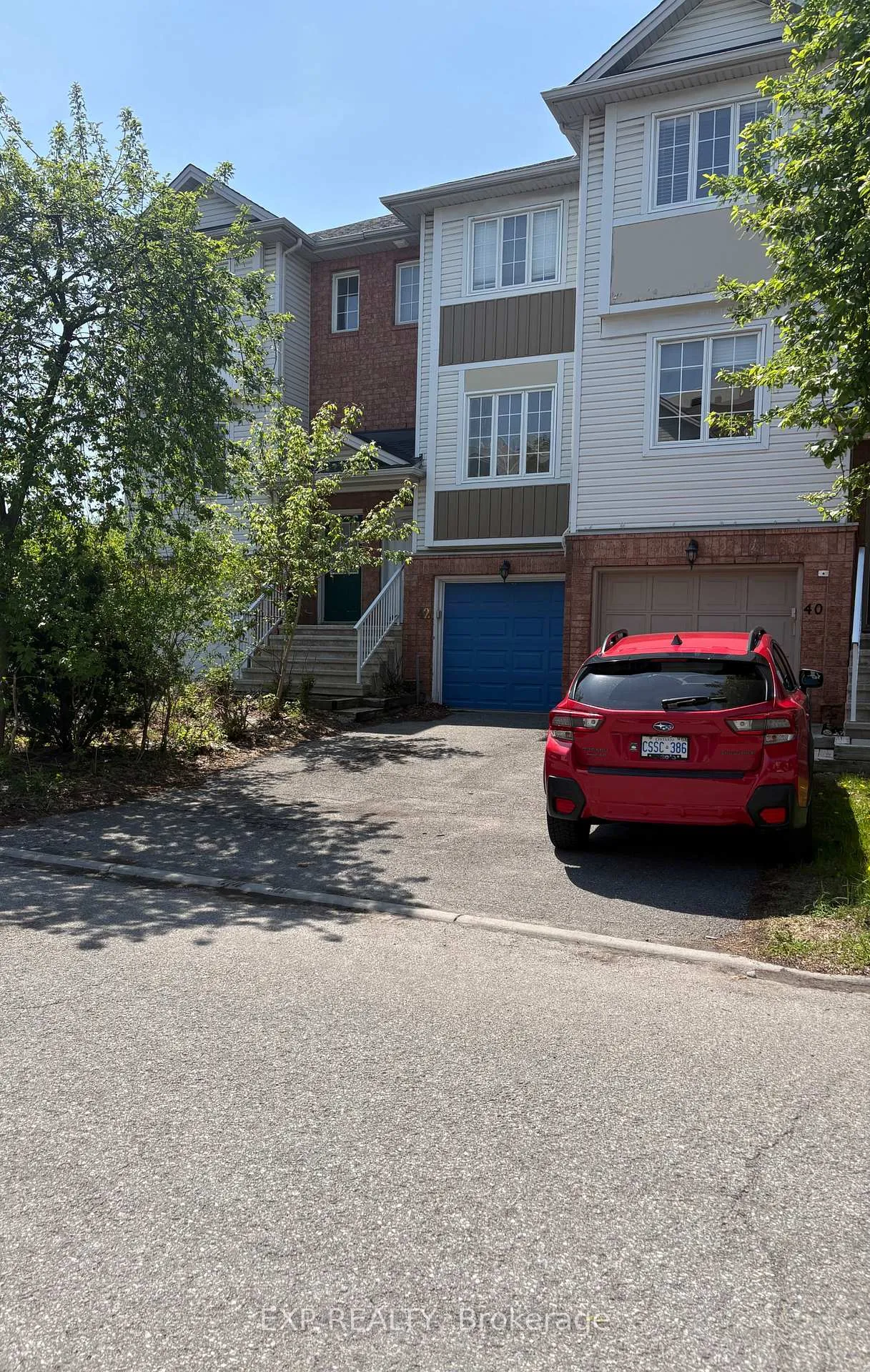 Photo 1 of 42 Manhattan Crescent, Ottawa, Central Park — HOMEH
