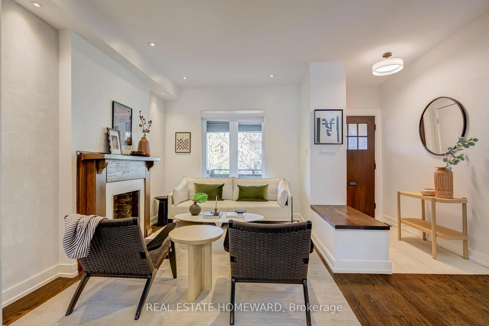 Photo 4 of 44 Ashdale Avenue, Toronto, Greenwood-Coxwell — HOMEH