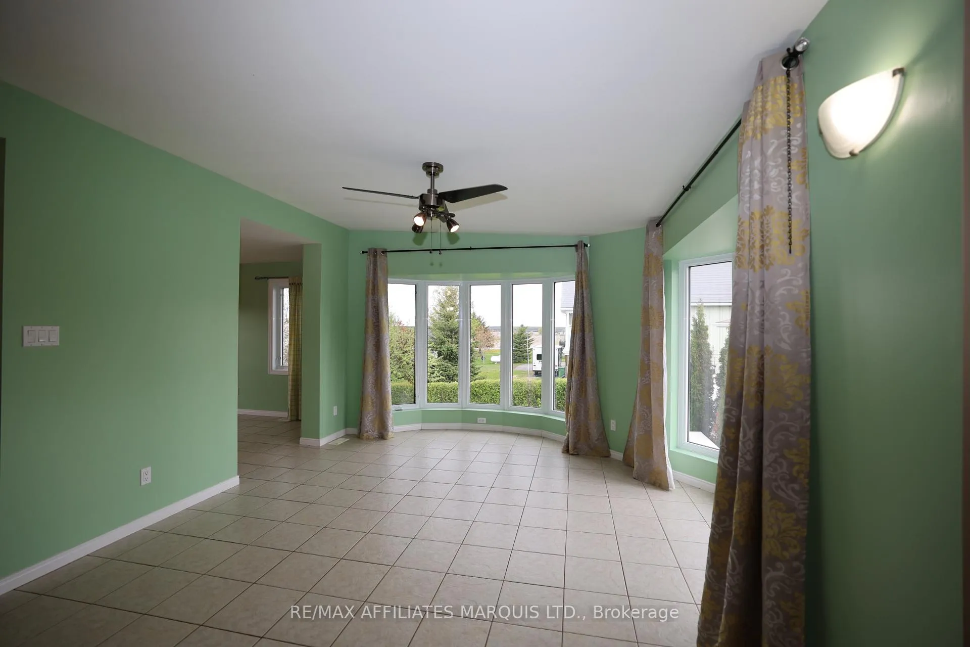 Photo 7 of 2054 Valley Street, North Stormont, North Stormont (Roxborough) Twp — HOMEH