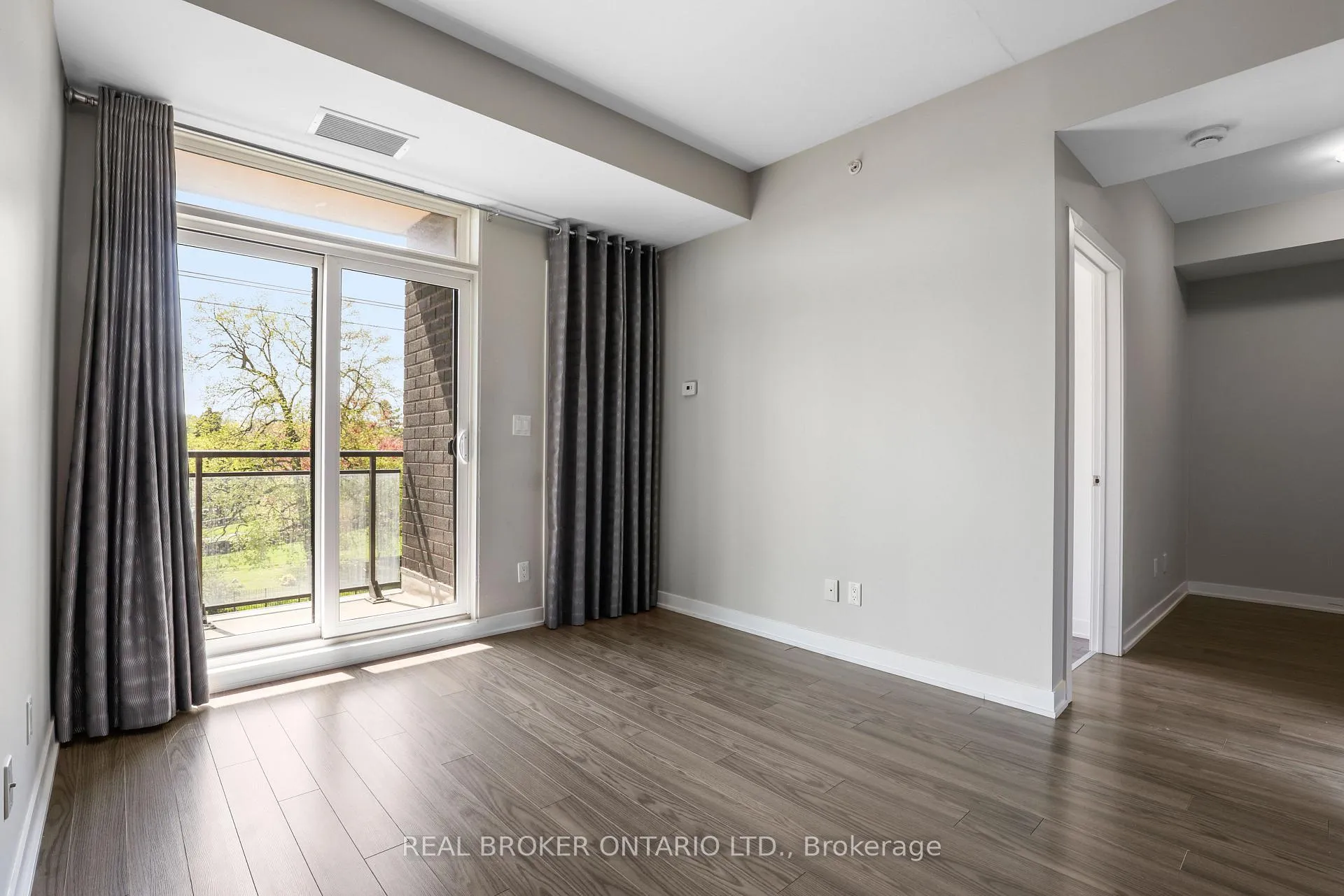 Photo 15 of Unit 323, 3560 St Clair Avenue E, Scarborough, Kennedy Park — HOMEH
