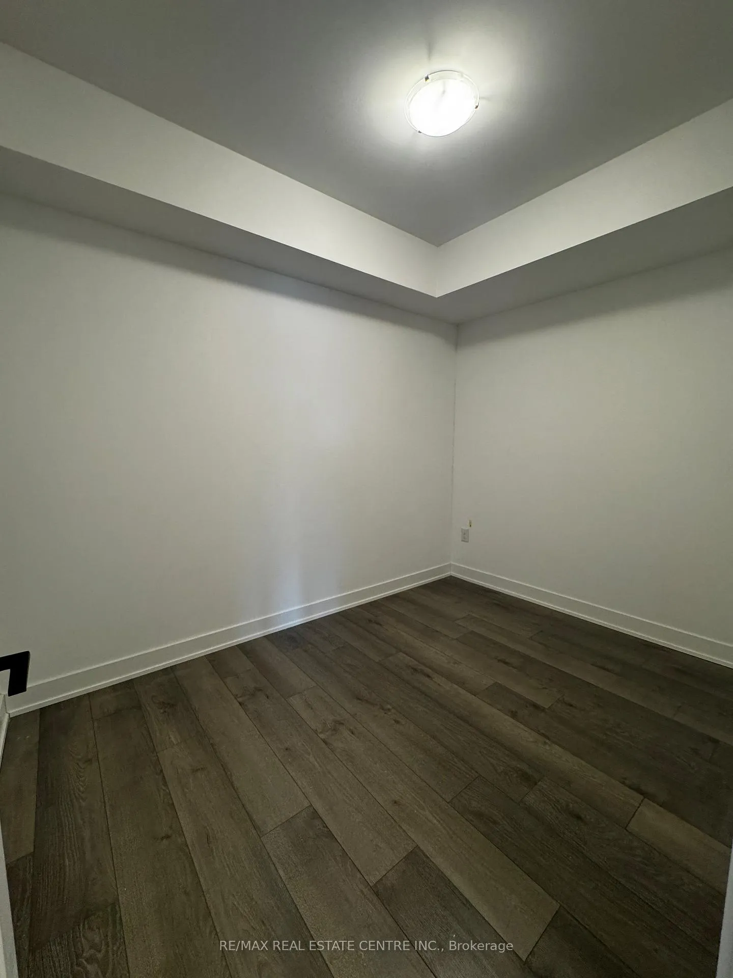Photo 9 of Unit 508, 4 Spice Way, Barrie, Rural Barrie Southeast — HOMEH