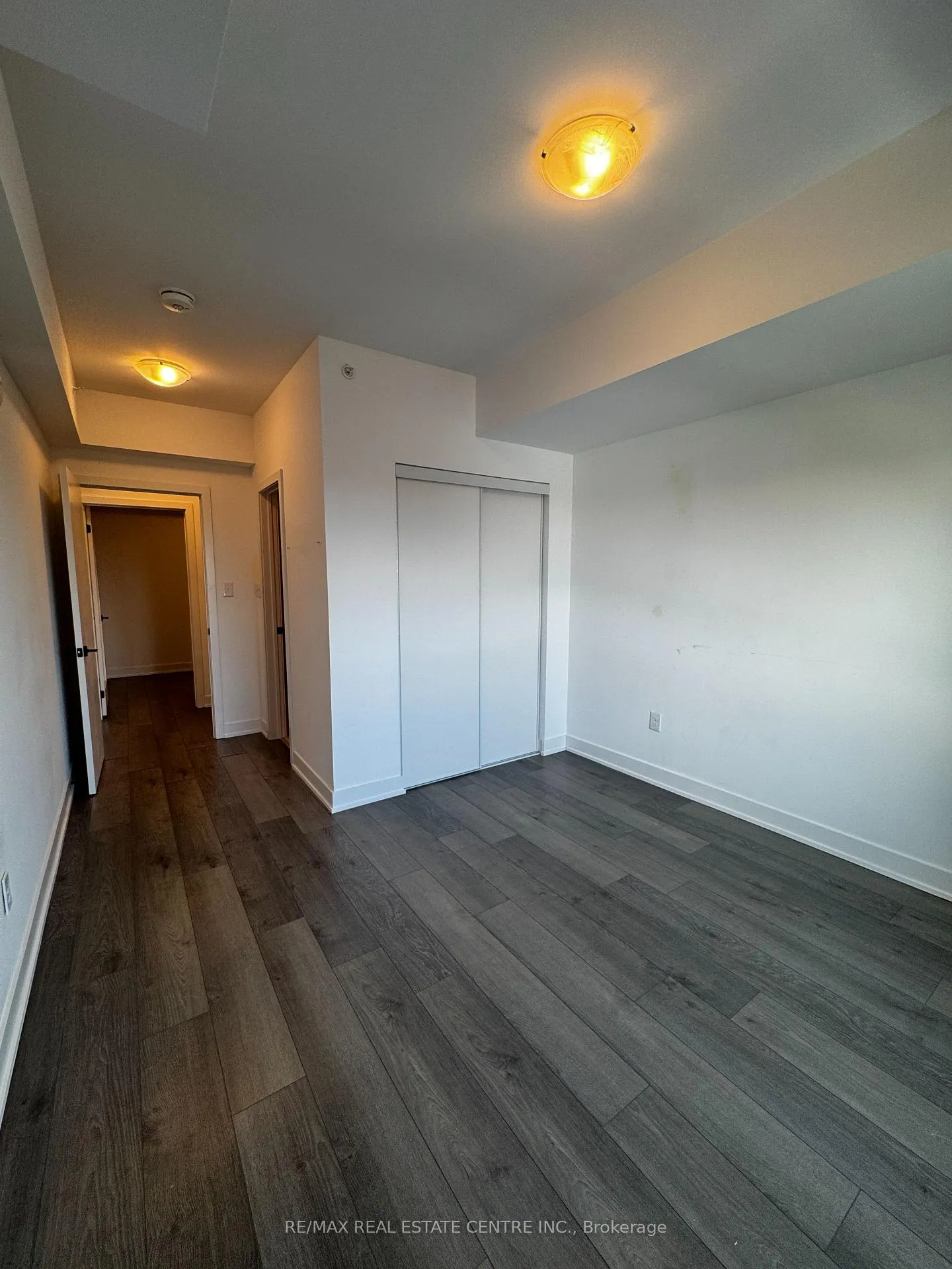 Photo 11 of Unit 508, 4 Spice Way, Barrie, Rural Barrie Southeast — HOMEH