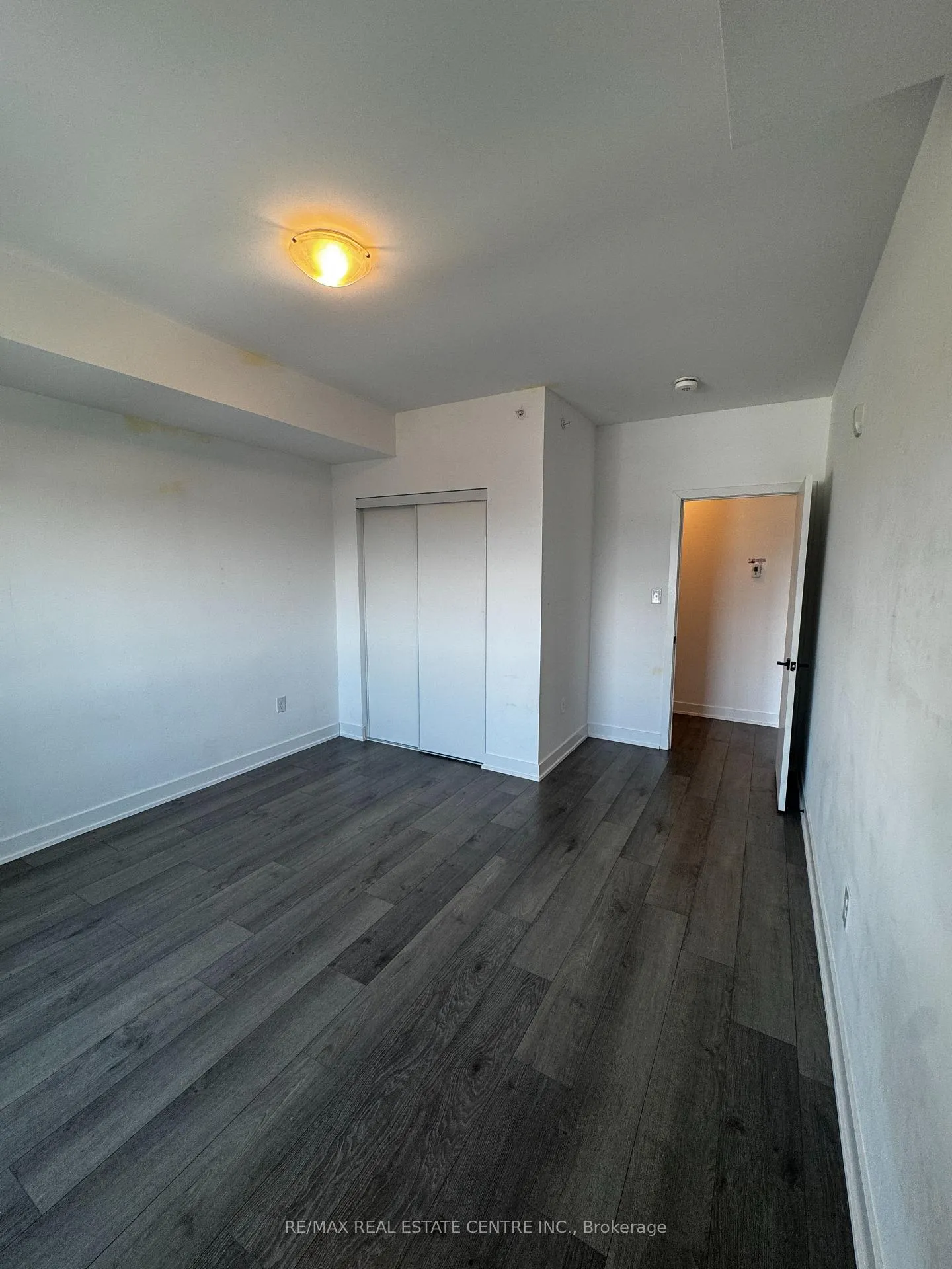 Photo 15 of Unit 508, 4 Spice Way, Barrie, Rural Barrie Southeast — HOMEH