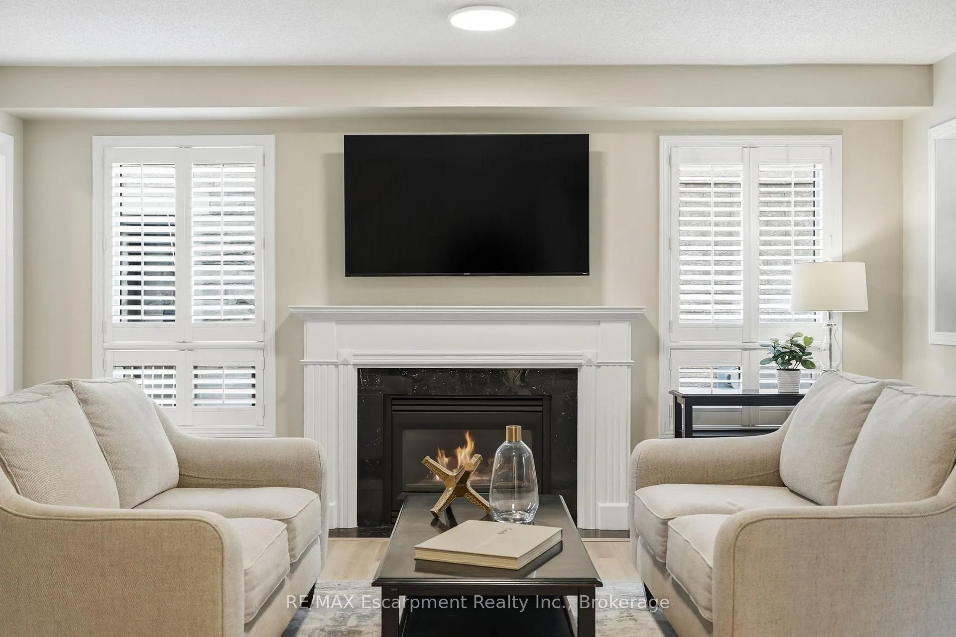 Photo 5 of 2124 Glenhampton Road, Oakville, Westmount — HOMEH