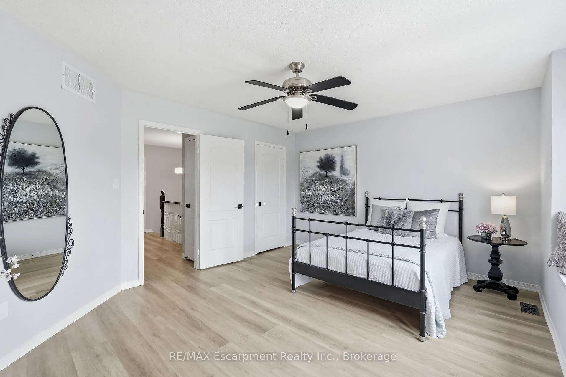 Photo 35 of 2124 Glenhampton Road, Oakville, Westmount — HOMEH